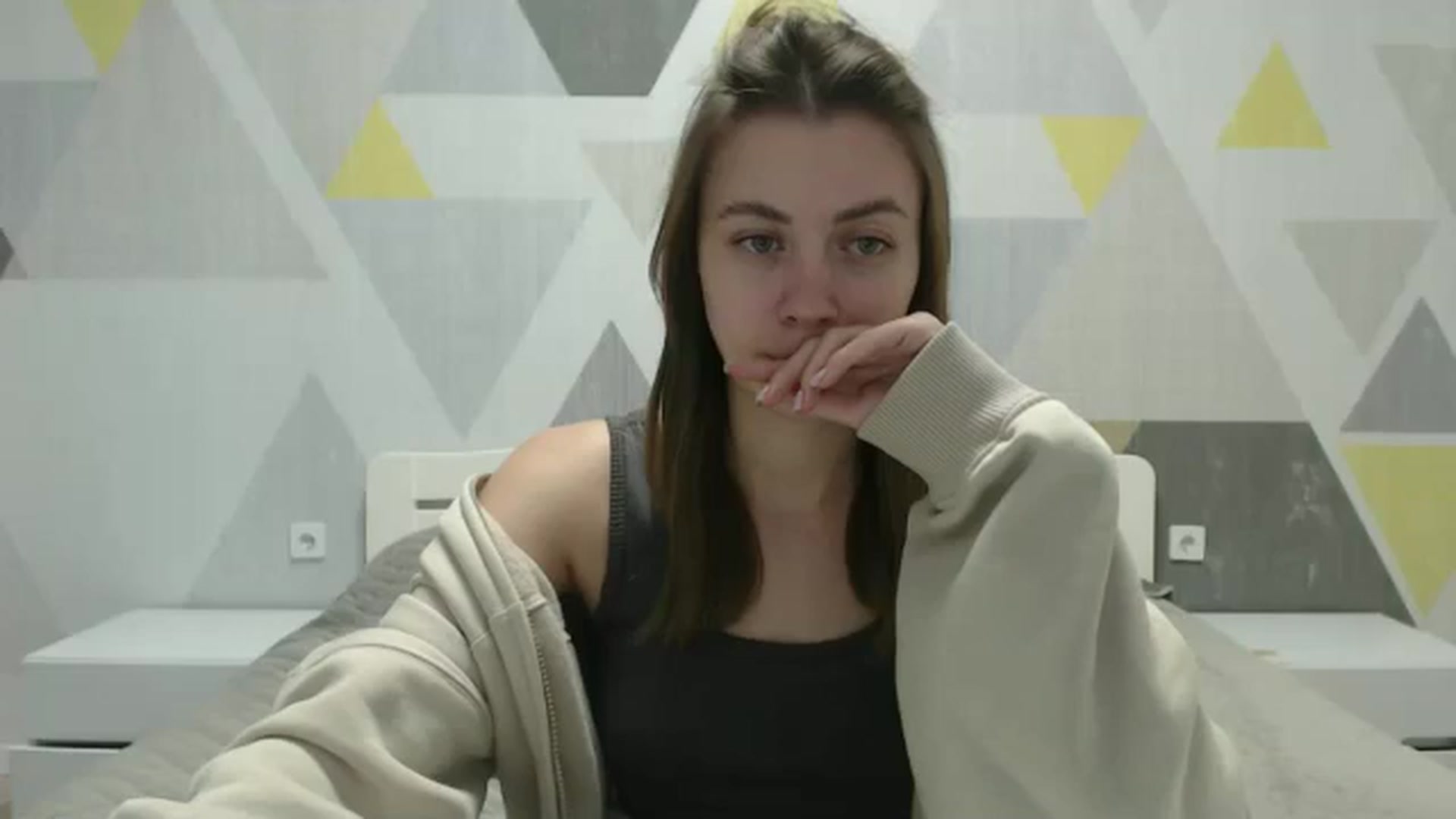 Gallery image thumbnail from Sulfate0's myfreecams stream on, 12/23/2024, 09:36 image 3 of 20
