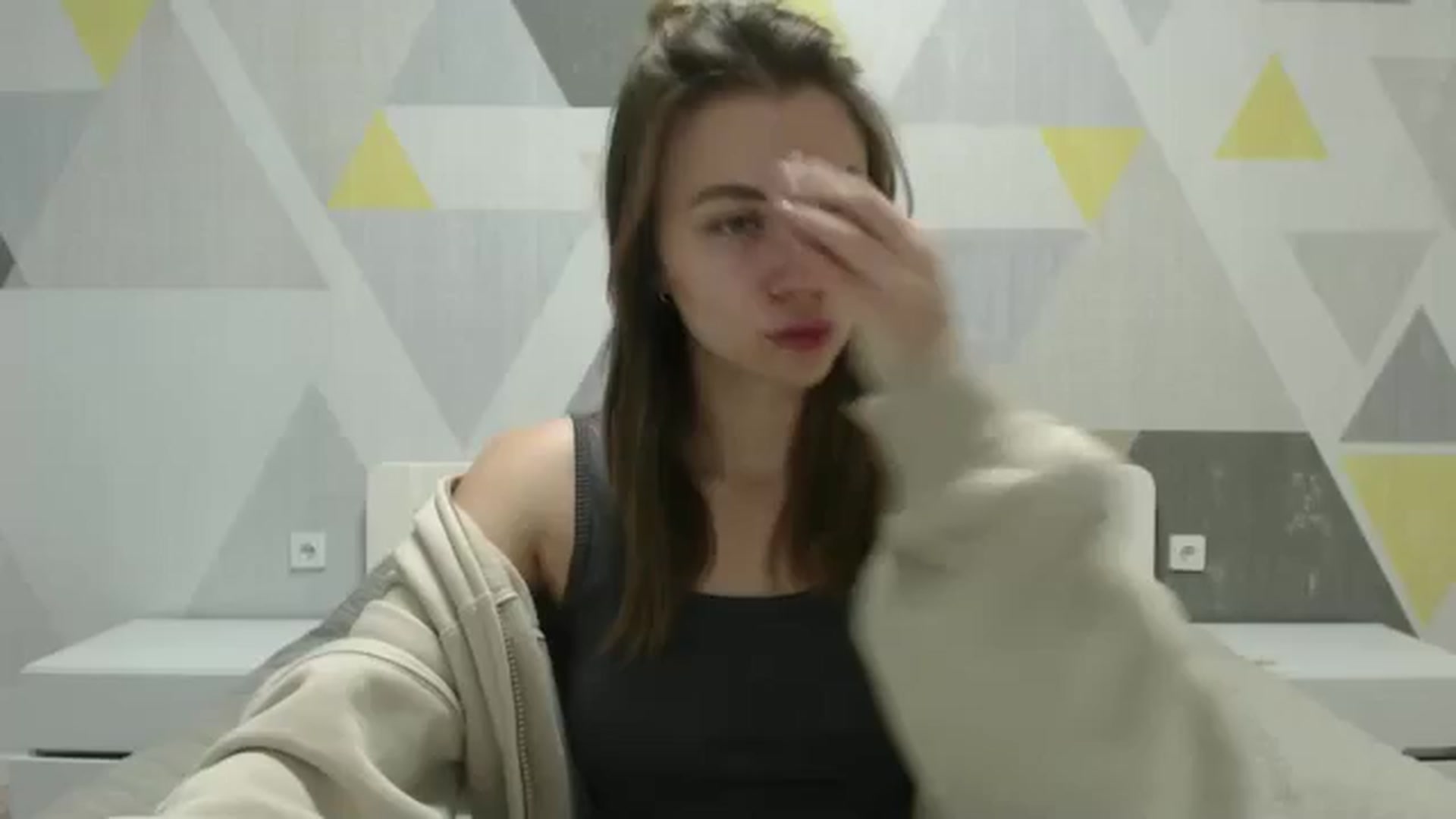 Gallery image thumbnail from Sulfate0's myfreecams stream on, 12/23/2024, 09:36 image 5 of 20