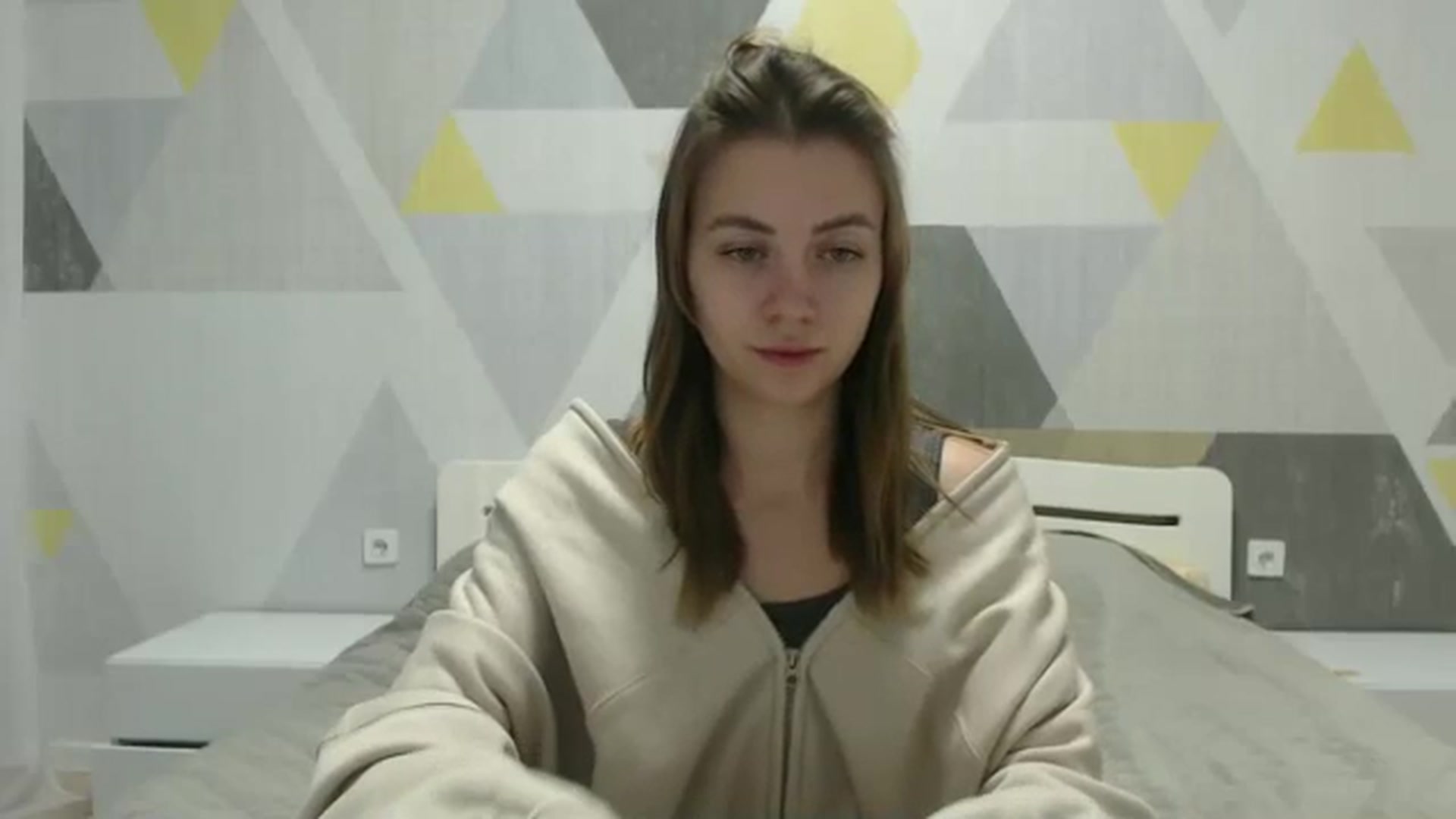 Gallery image thumbnail from Sulfate0's myfreecams stream on, 12/23/2024, 10:19 image 19 of 20