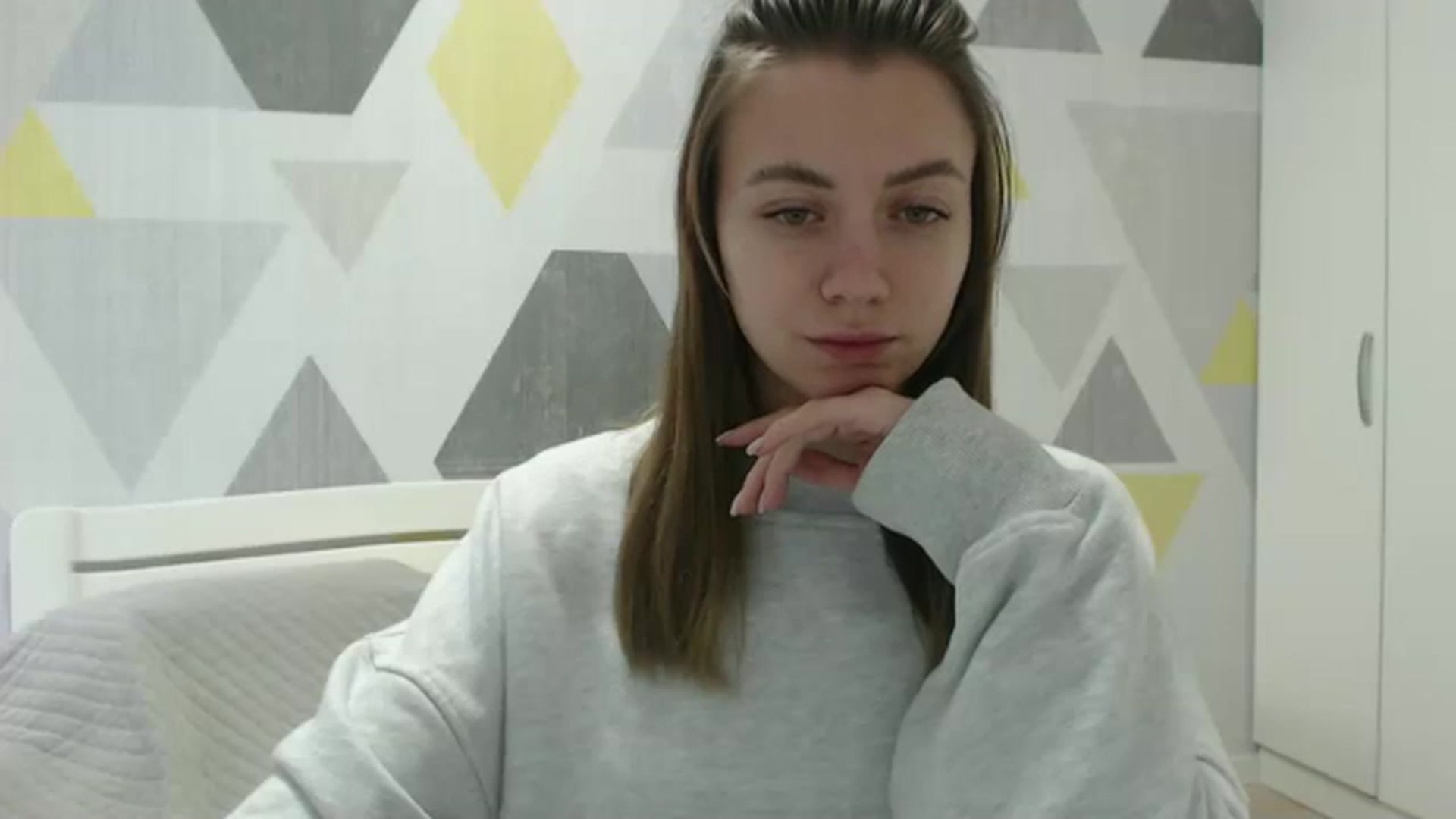 Gallery image thumbnail from Sulfate0's myfreecams stream on, 12/24/2024, 09:42 image 15 of 20