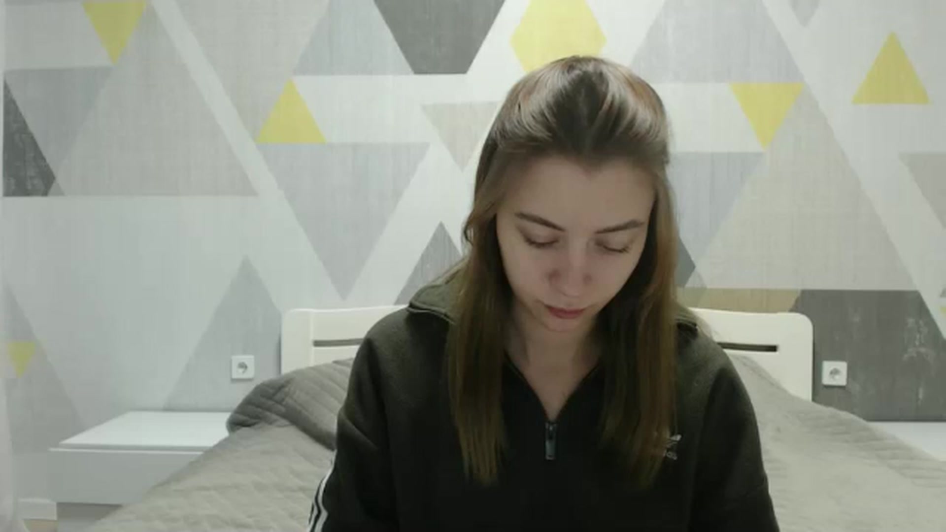 Gallery image thumbnail from Sulfate0's myfreecams stream on, 12/27/2024, 07:44 image 15 of 20
