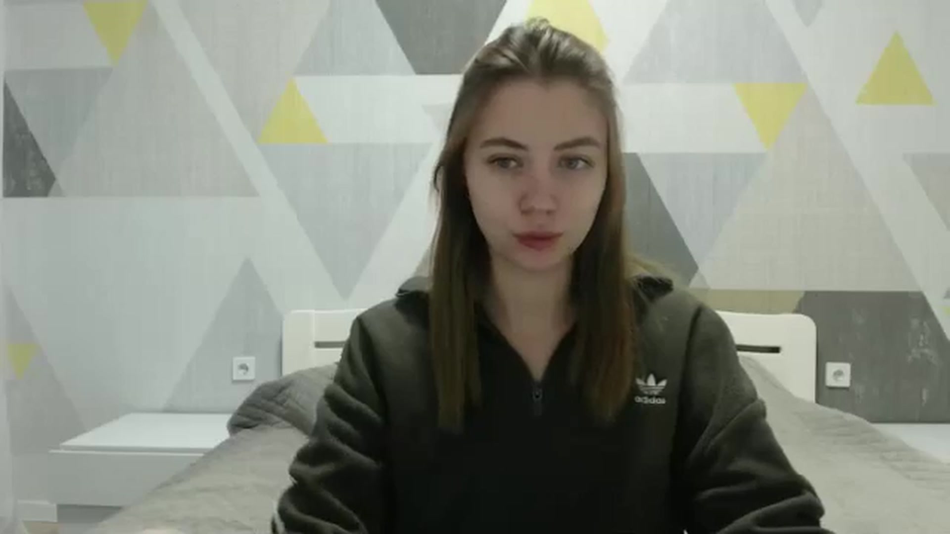 Gallery image thumbnail from Sulfate0's myfreecams stream on, 12/27/2024, 07:44 image 14 of 20