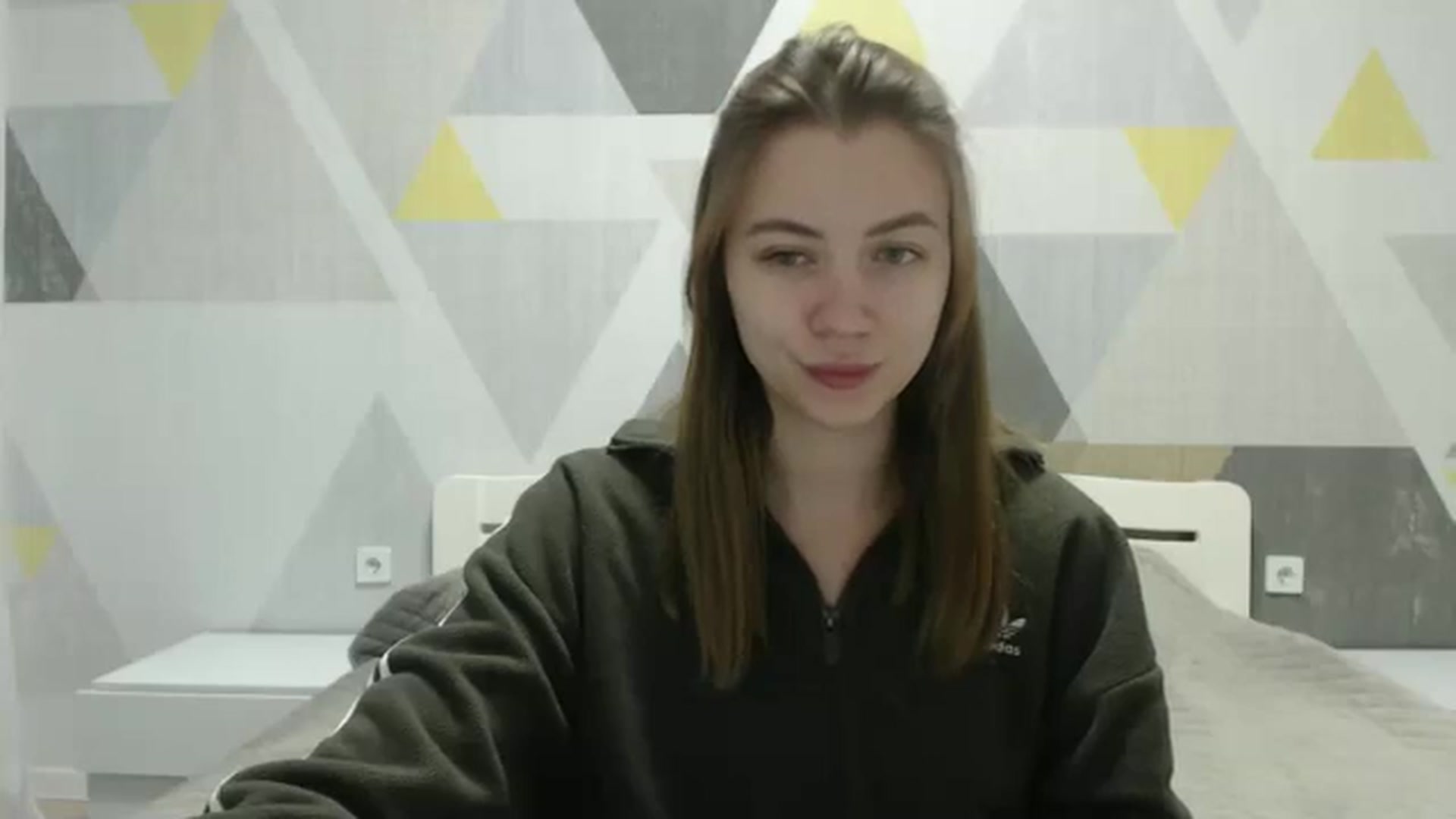 Gallery image thumbnail from Sulfate0's myfreecams stream on, 12/27/2024, 07:44 image 16 of 20