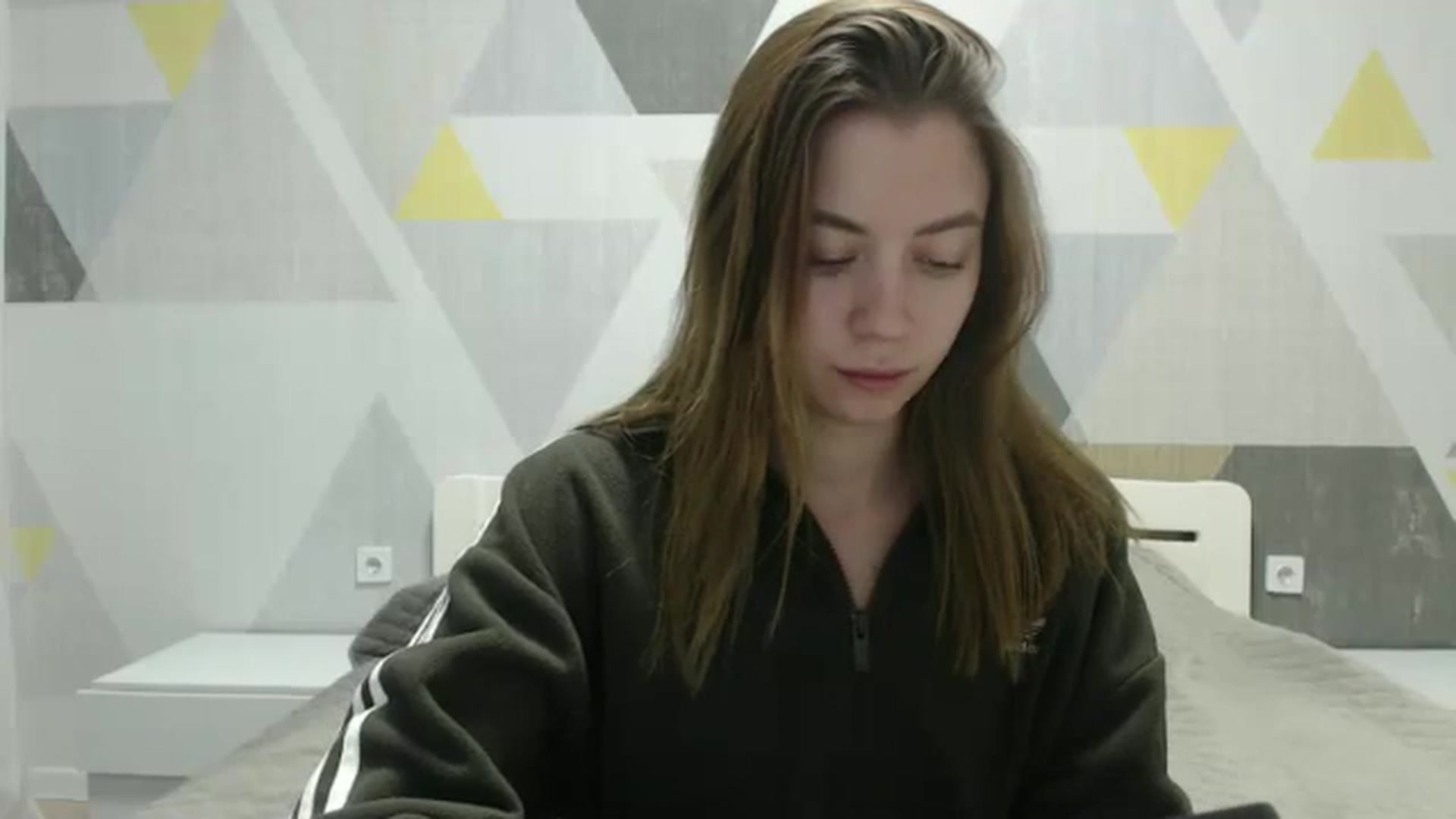 Gallery image thumbnail from Sulfate0's myfreecams stream on, 12/27/2024, 07:44 image 7 of 20