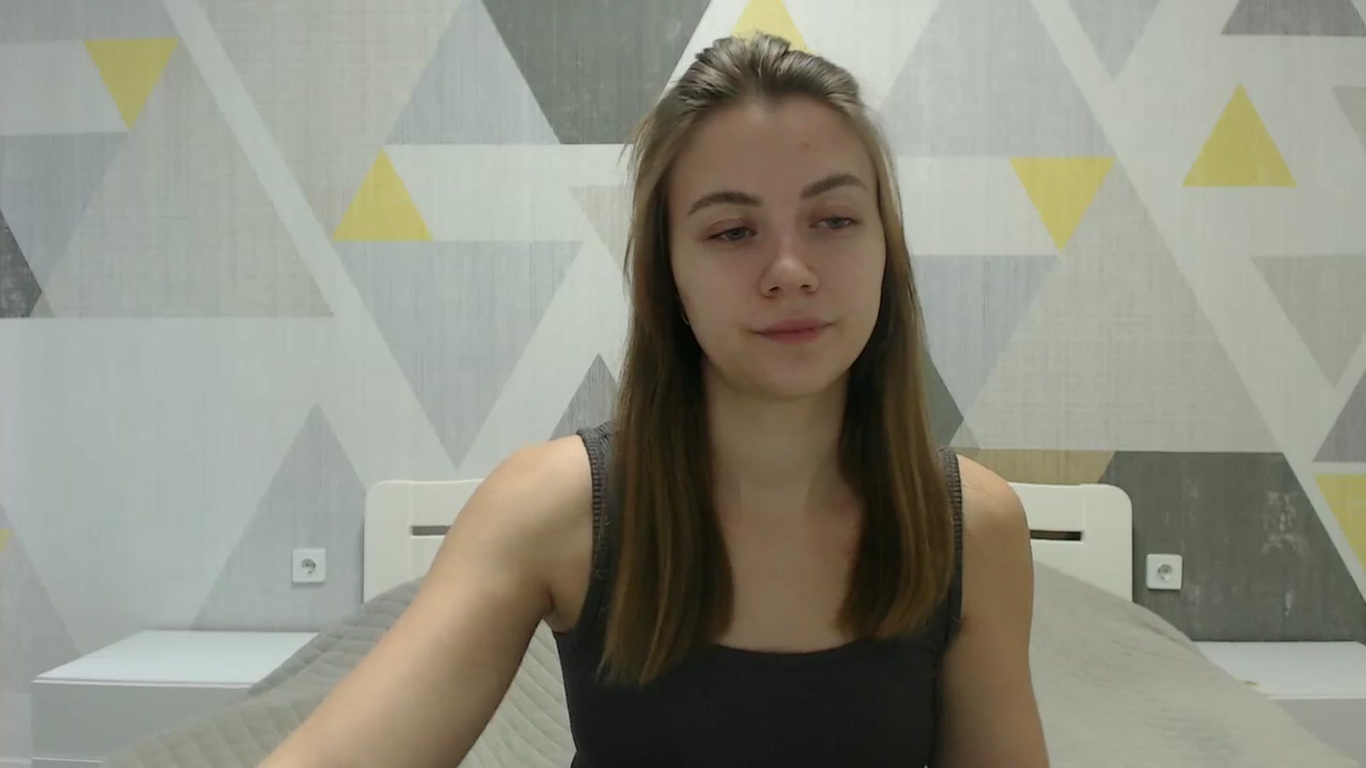 Gallery image thumbnail from Sulfate0's myfreecams stream on, 12/29/2024, 08:32 image 17 of 20