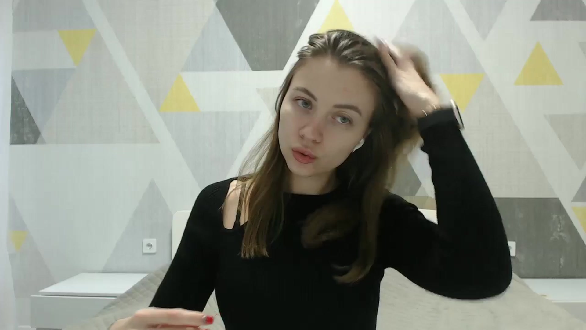 Gallery image thumbnail from Sulfate0's myfreecams stream on, 12/30/2024, 07:59 image 13 of 20