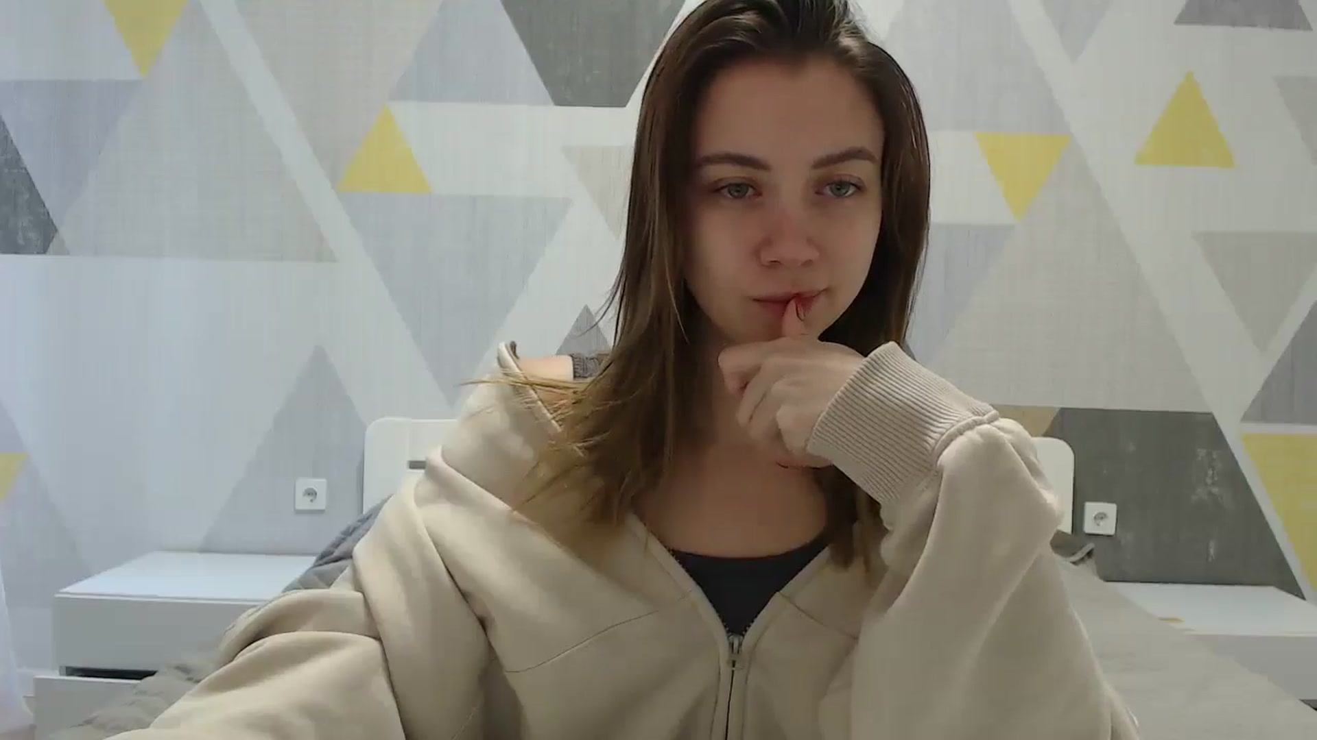Gallery image thumbnail from Sulfate0's myfreecams stream on, 12/31/2024, 07:22 image 5 of 20
