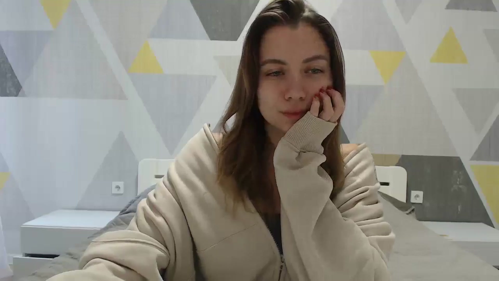 Gallery image thumbnail from Sulfate0's myfreecams stream on, 12/31/2024, 07:22 image 14 of 20