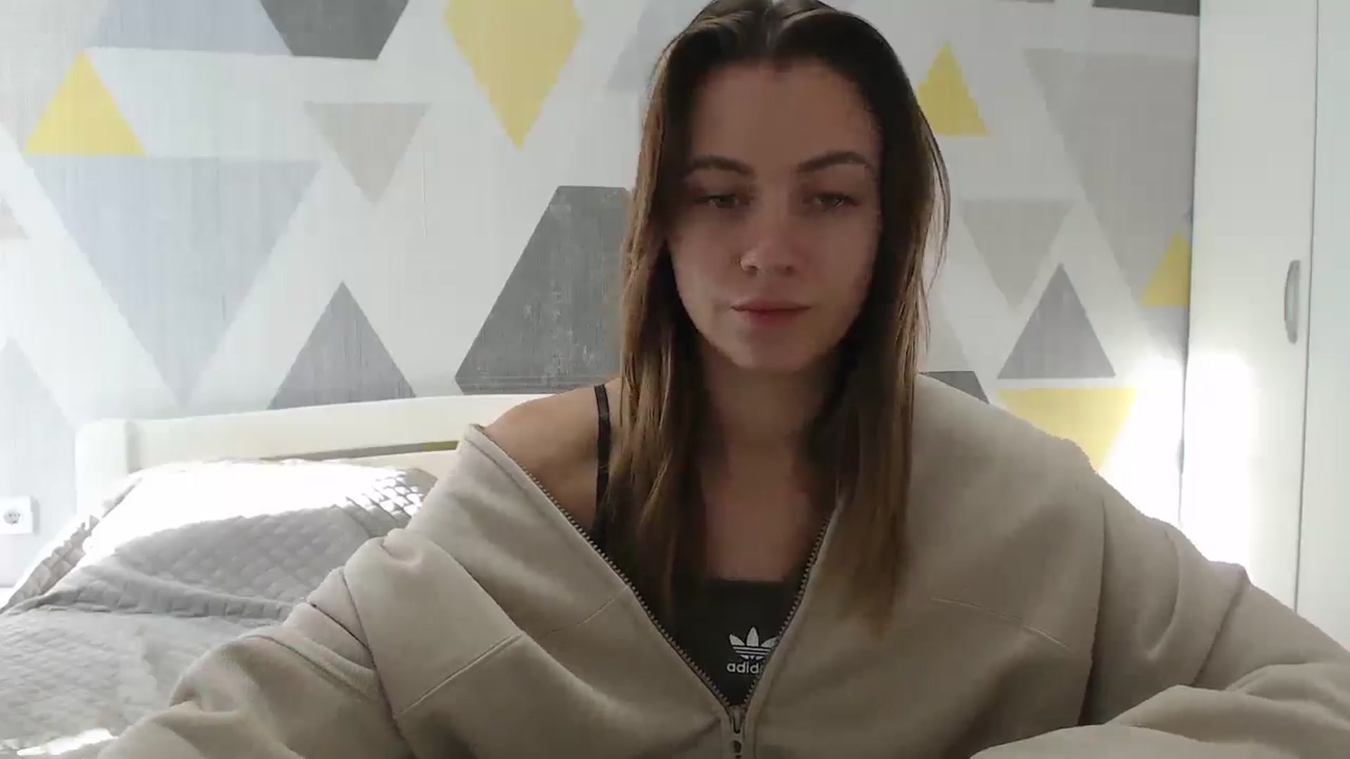 Gallery image thumbnail from Sulfate0's myfreecams stream on, 01/02/2025, 10:41 image 8 of 20