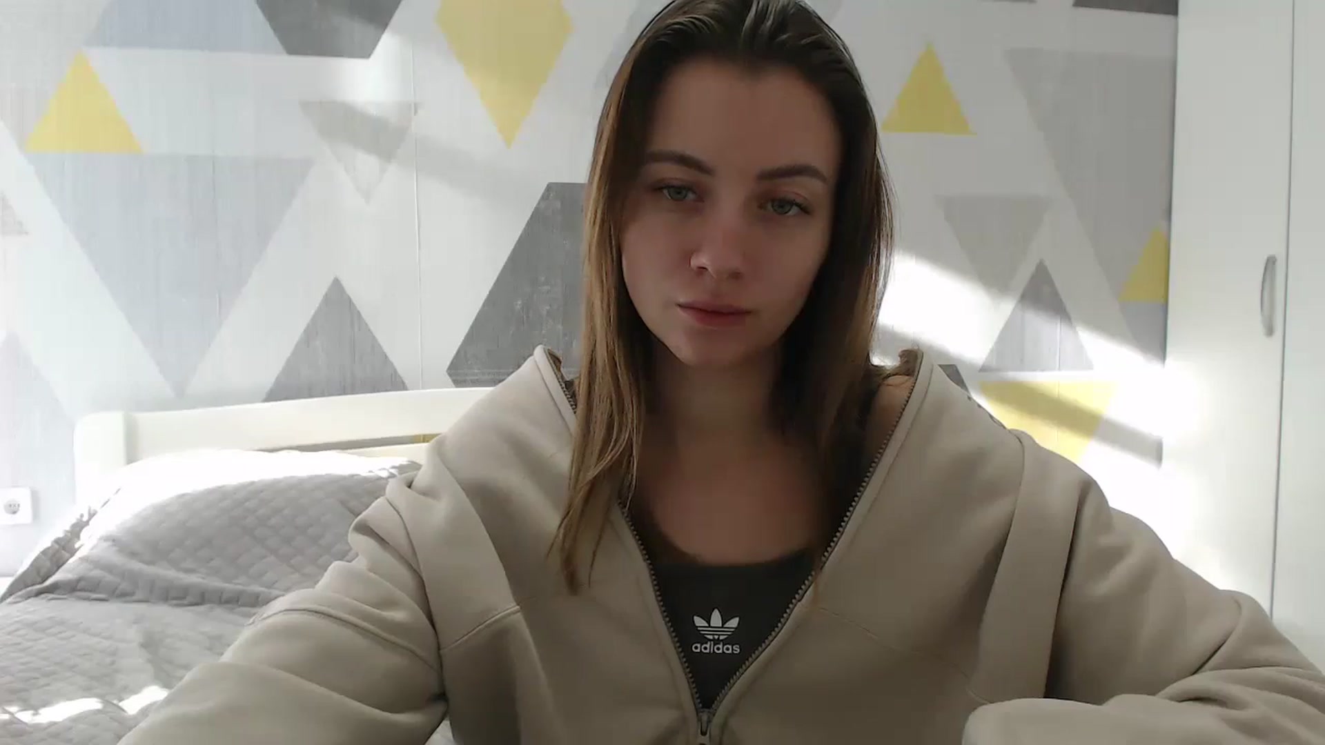 Gallery image thumbnail from Sulfate0's myfreecams stream on, 01/02/2025, 10:41 image 2 of 20