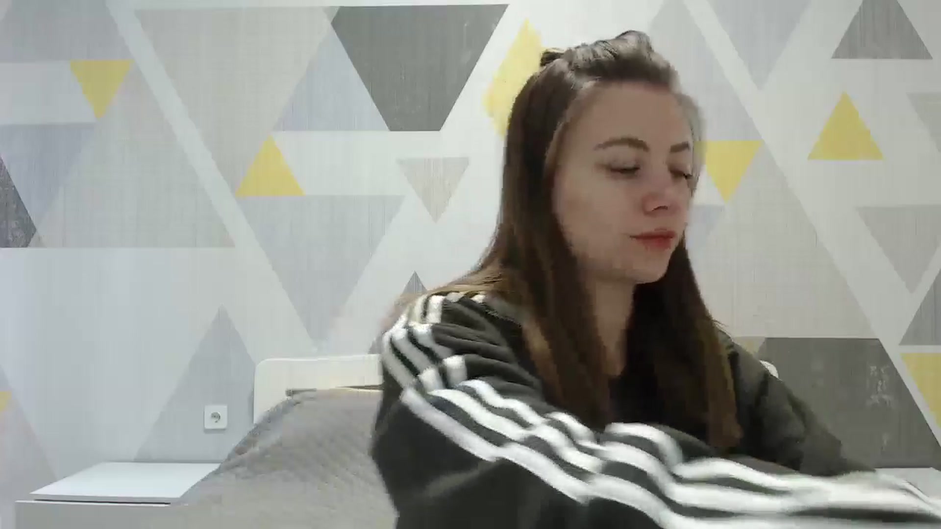 Gallery image thumbnail from Sulfate0's myfreecams stream on, 01/03/2025, 07:44 image 4 of 20