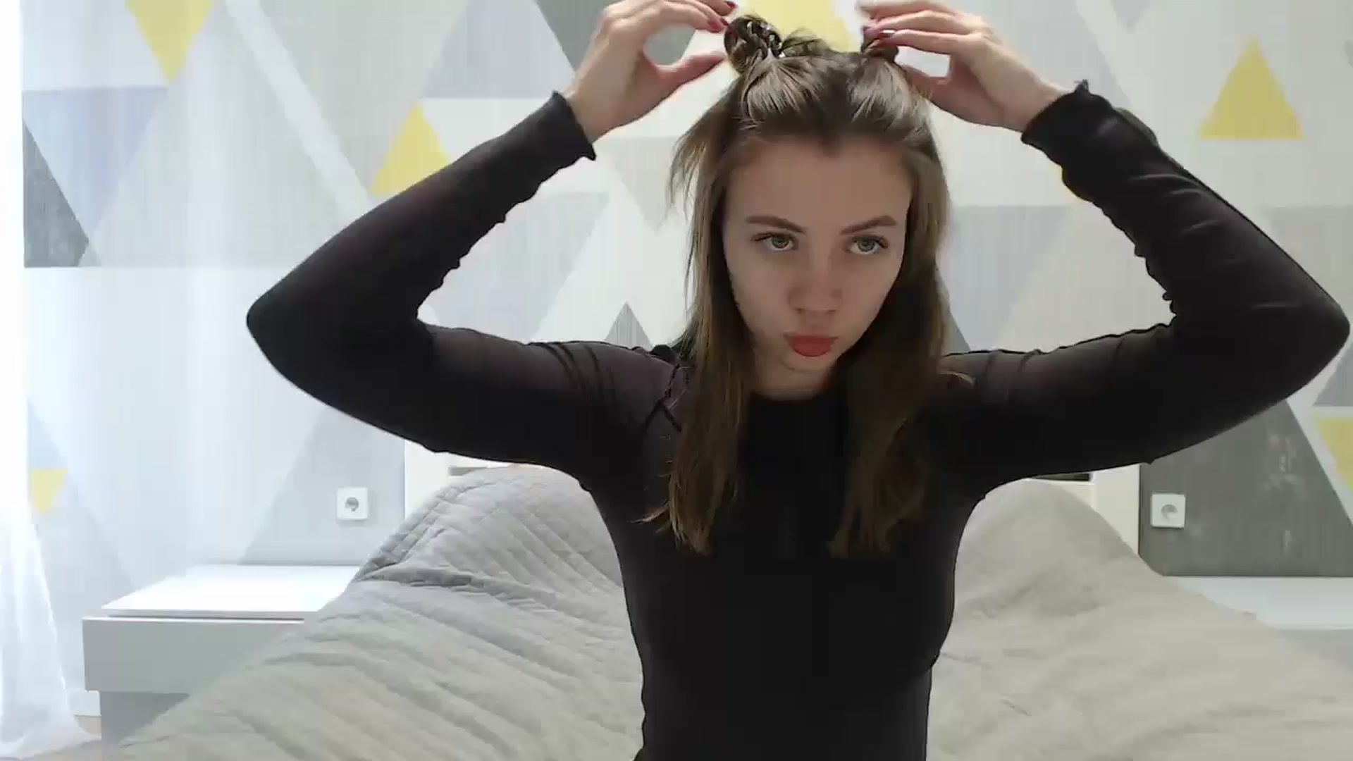 Gallery image thumbnail from Sulfate0's myfreecams stream on, 01/03/2025, 08:36 image 2 of 20