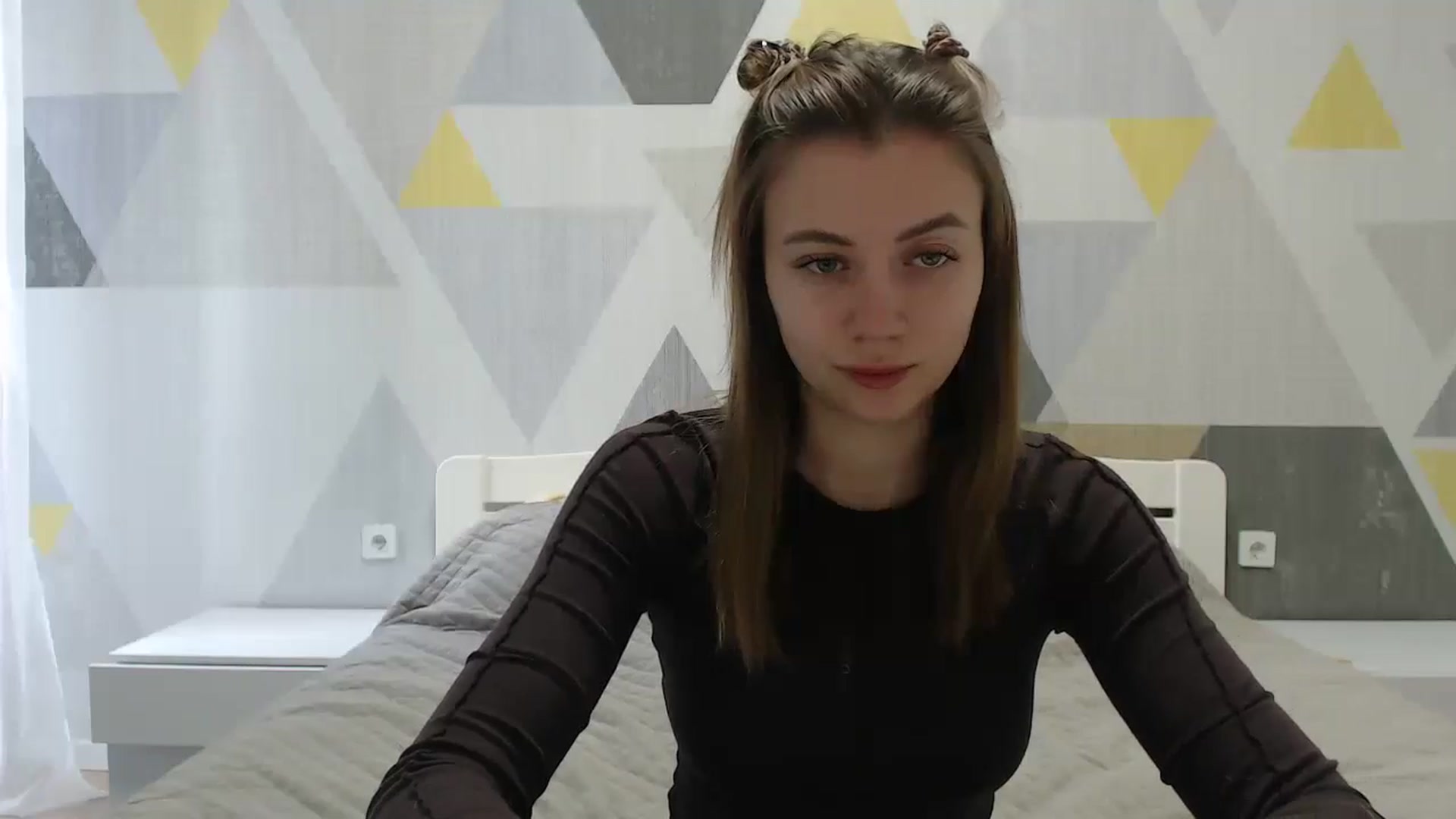 Gallery image thumbnail from Sulfate0's myfreecams stream on, 01/03/2025, 08:36 image 4 of 20