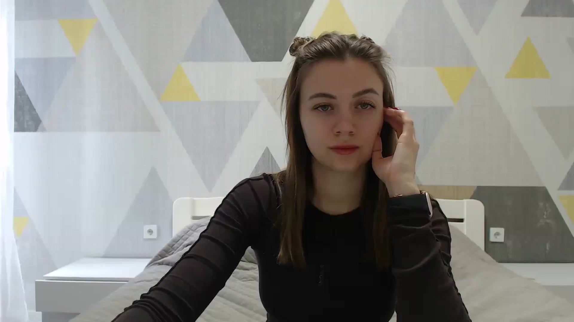 Gallery image thumbnail from Sulfate0's myfreecams stream on, 01/03/2025, 08:36 image 18 of 20