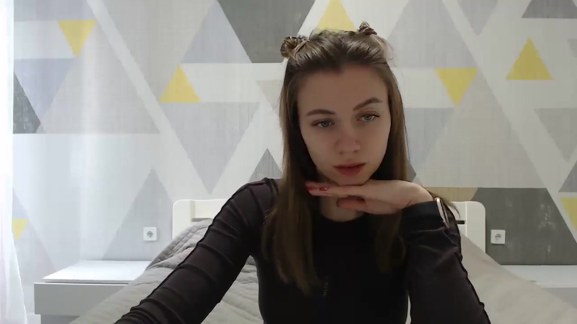 Gallery image thumbnail from Sulfate0's myfreecams stream on, 01/03/2025, 08:59 image 8 of 20