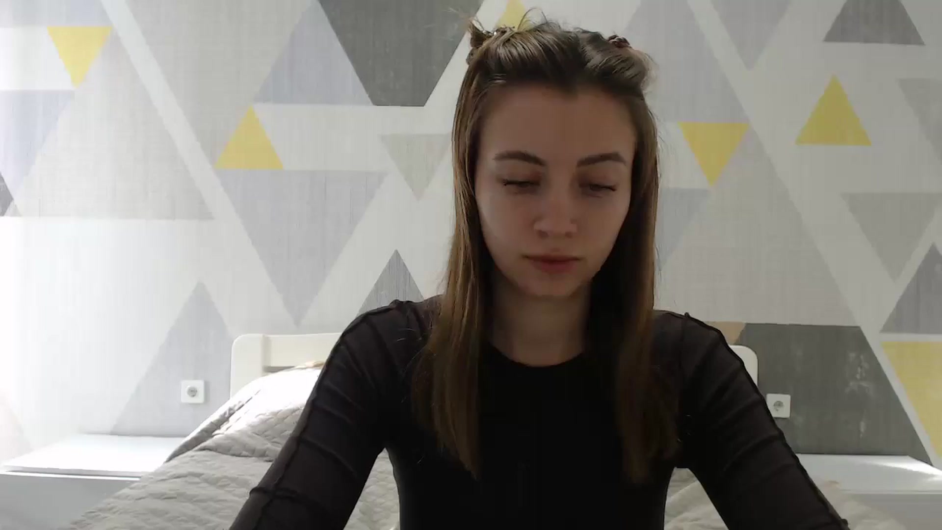 Gallery image thumbnail from Sulfate0's myfreecams stream on, 01/03/2025, 10:32 image 7 of 20