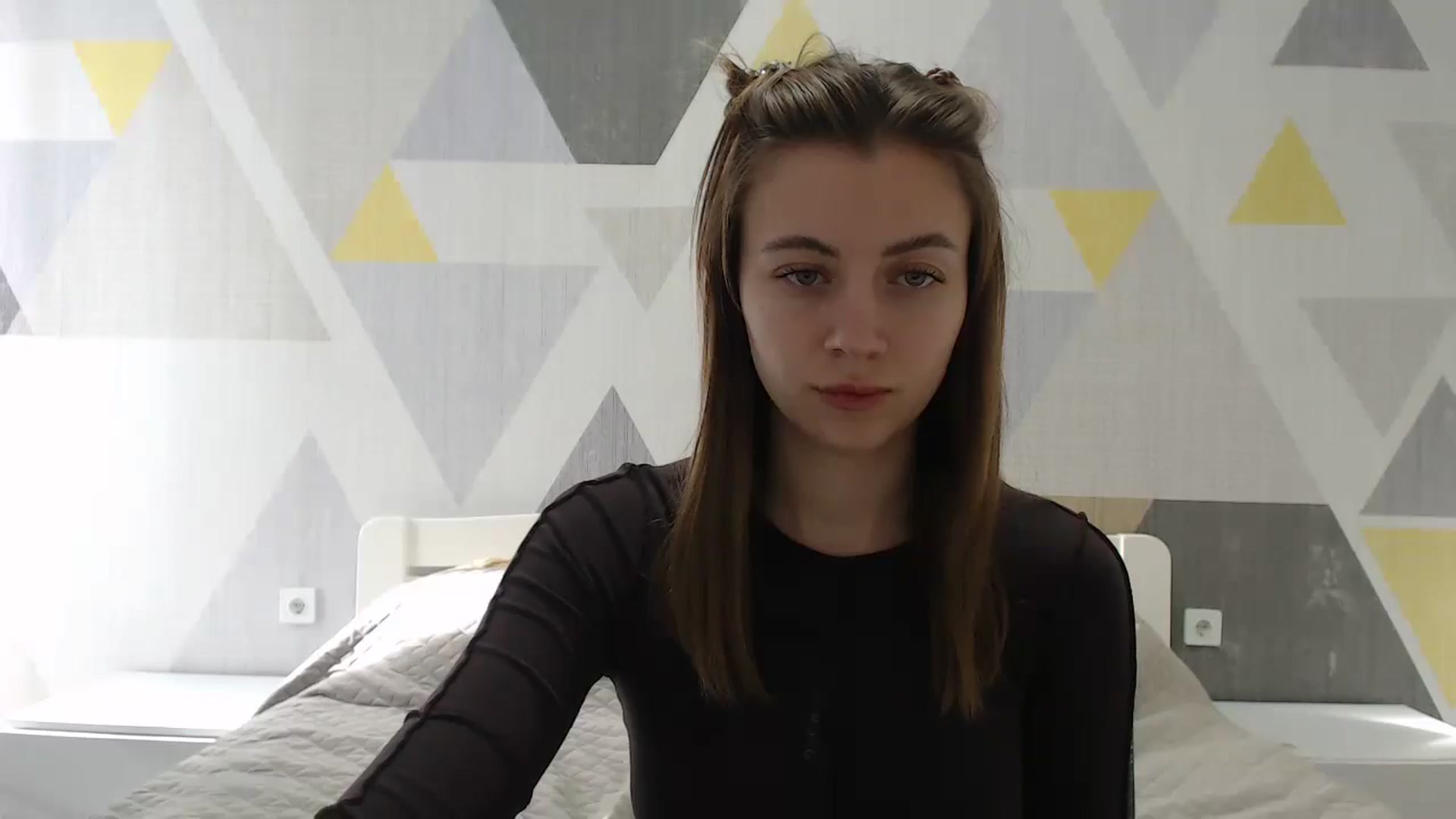 Gallery image thumbnail from Sulfate0's myfreecams stream on, 01/03/2025, 10:32 image 8 of 20