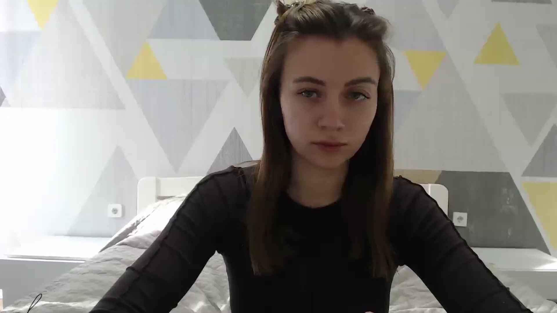 Gallery image thumbnail from Sulfate0's myfreecams stream on, 01/03/2025, 10:32 image 16 of 20