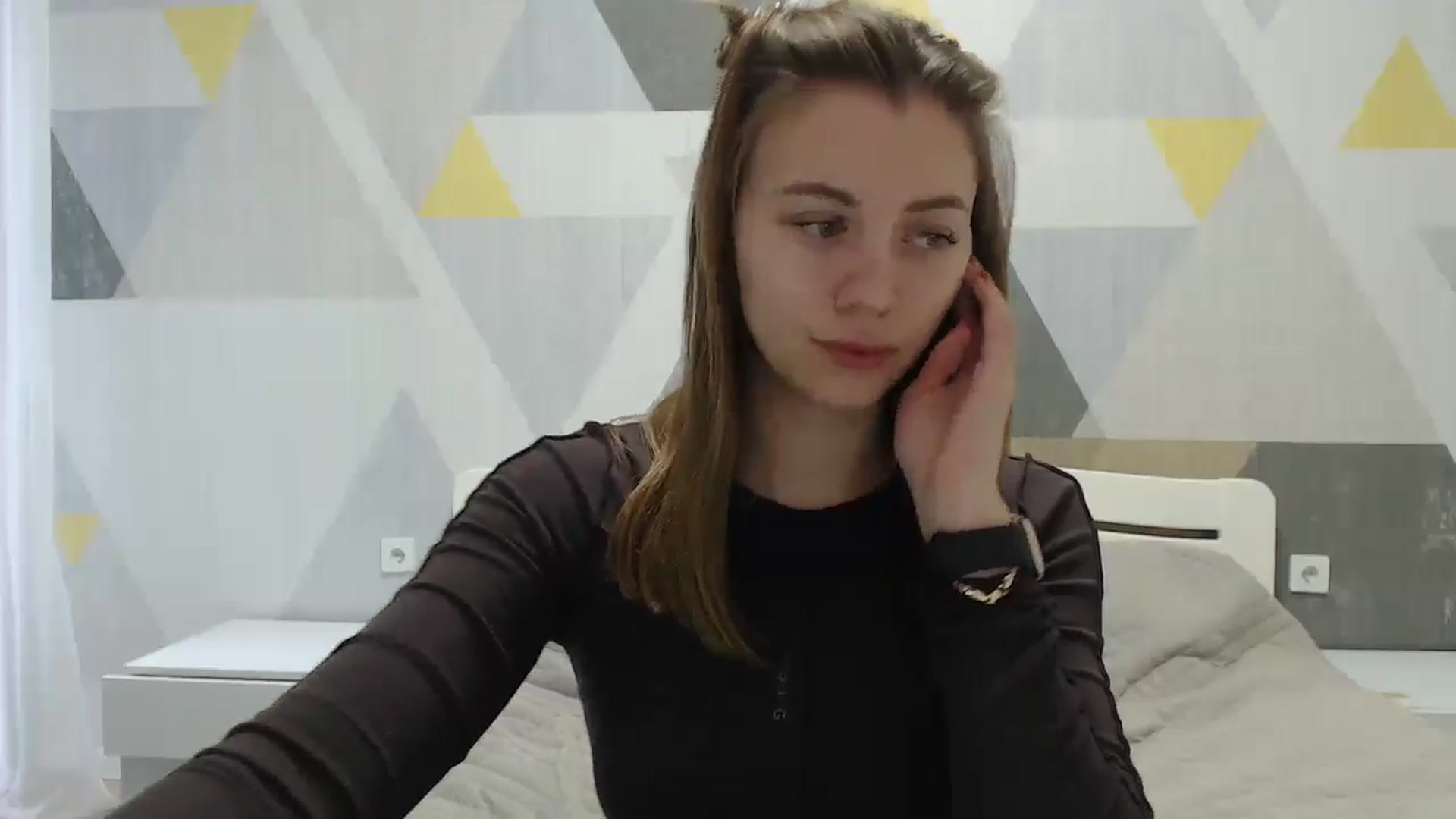 Gallery image thumbnail from Sulfate0's myfreecams stream on, 01/03/2025, 11:18 image 20 of 20