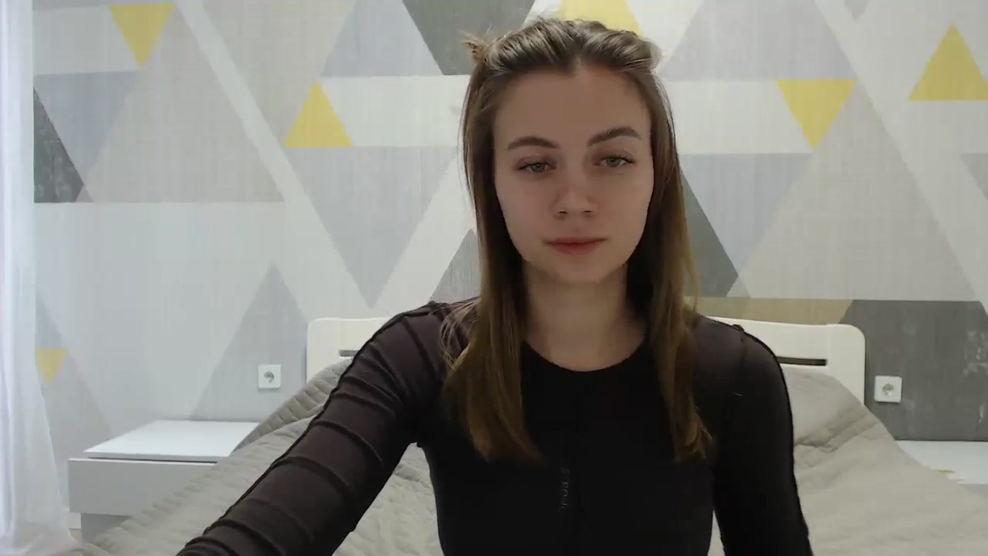 Gallery image thumbnail from Sulfate0's myfreecams stream on, 01/03/2025, 11:18 image 11 of 20