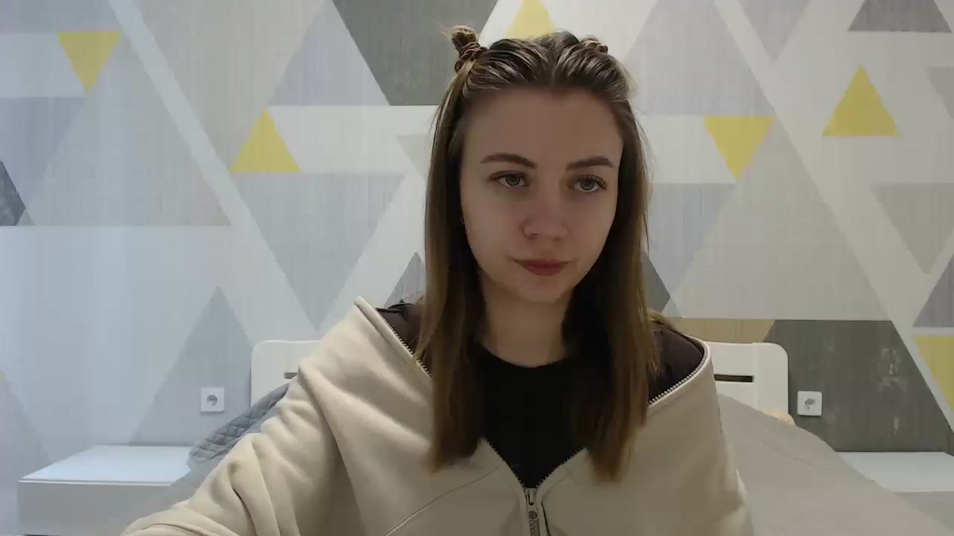 Gallery image thumbnail from Sulfate0's myfreecams stream on, 01/04/2025, 08:01 image 13 of 20
