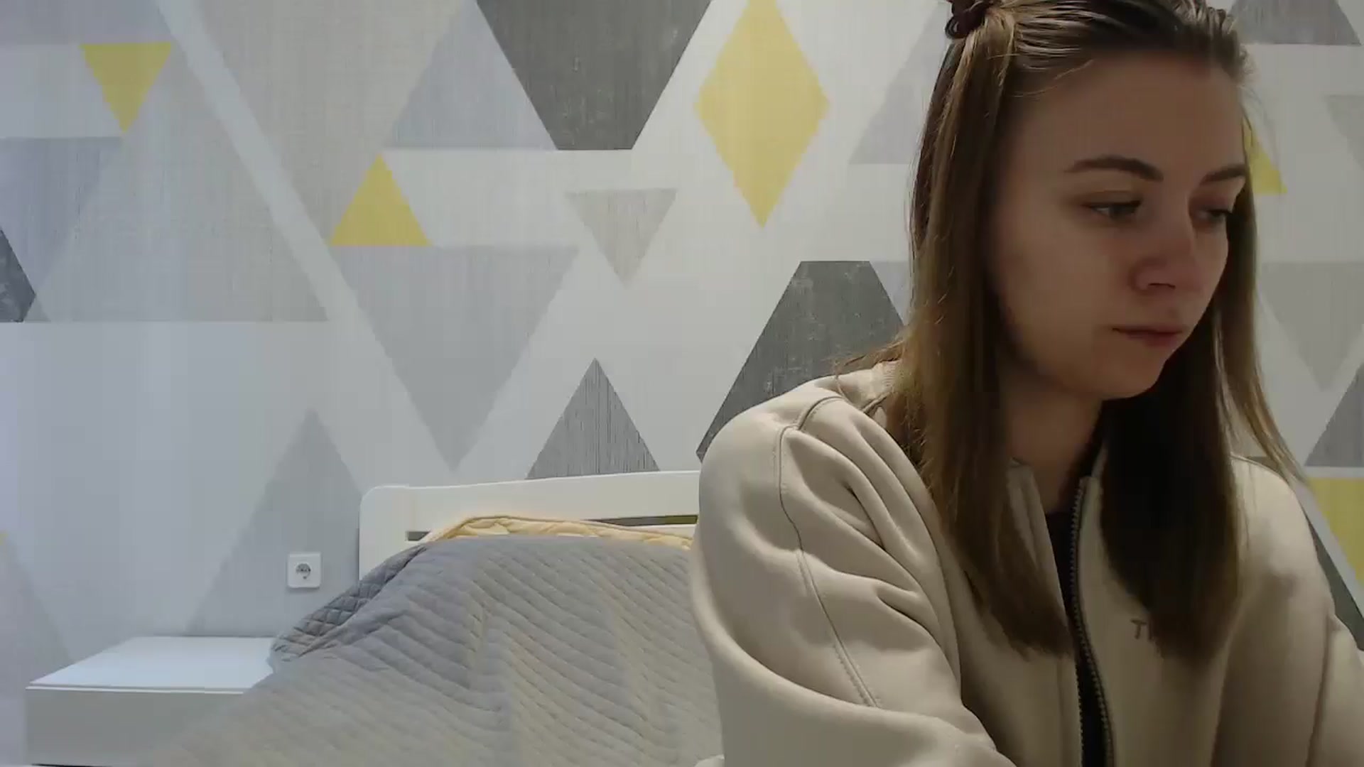 Gallery image thumbnail from Sulfate0's myfreecams stream on, 01/04/2025, 08:01 image 1 of 20