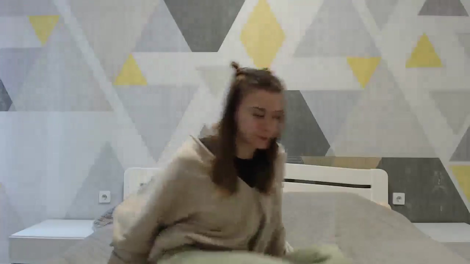 Gallery image thumbnail from Sulfate0's myfreecams stream on, 01/04/2025, 08:20 image 13 of 20