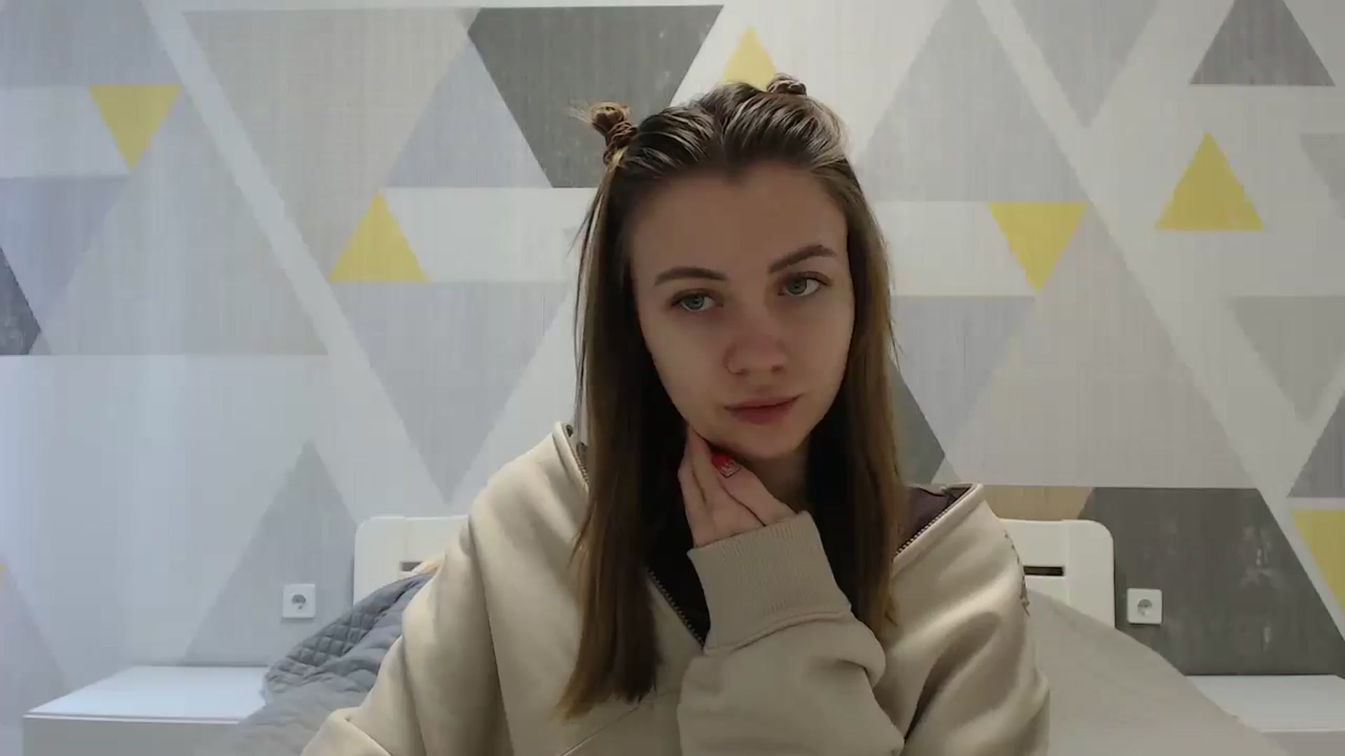 Gallery image thumbnail from Sulfate0's myfreecams stream on, 01/04/2025, 08:20 image 16 of 20