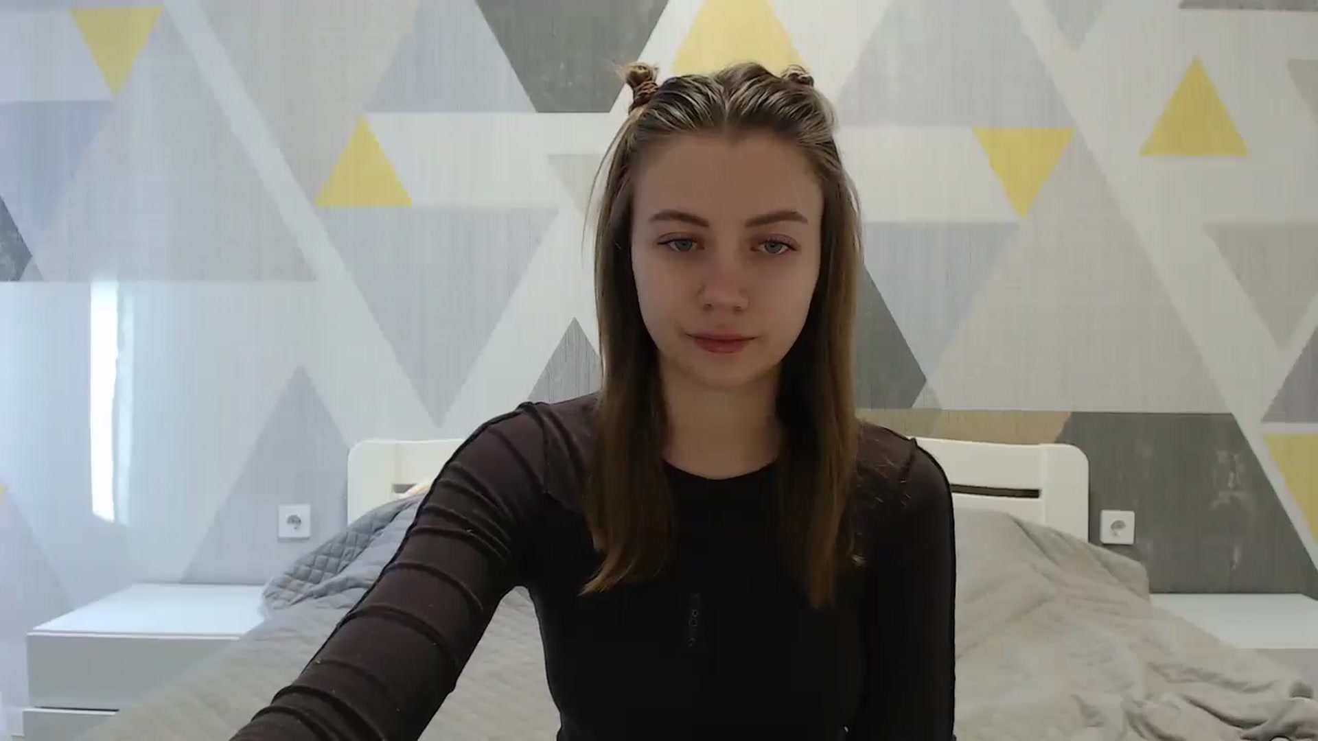 Gallery image thumbnail from Sulfate0's myfreecams stream on, 01/04/2025, 08:45 image 13 of 20