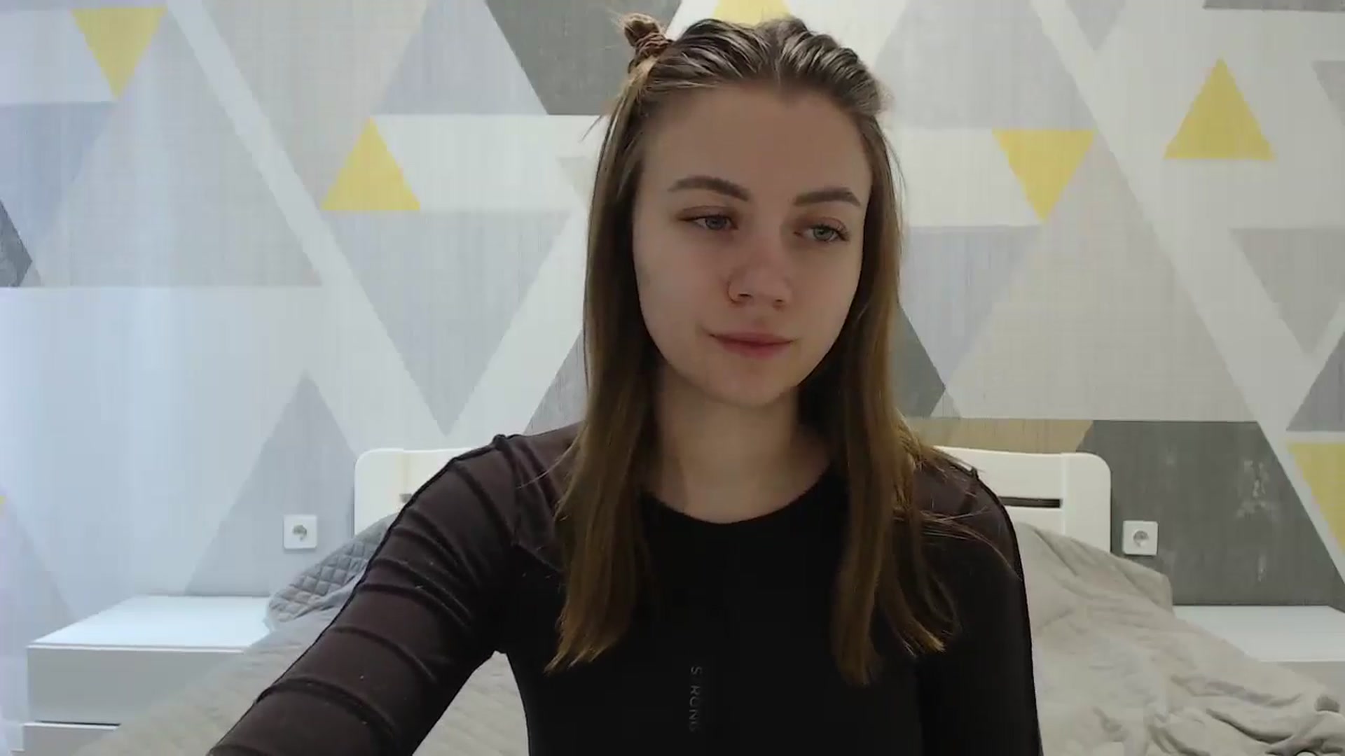 Gallery image thumbnail from Sulfate0's myfreecams stream on, 01/04/2025, 08:45 image 5 of 20