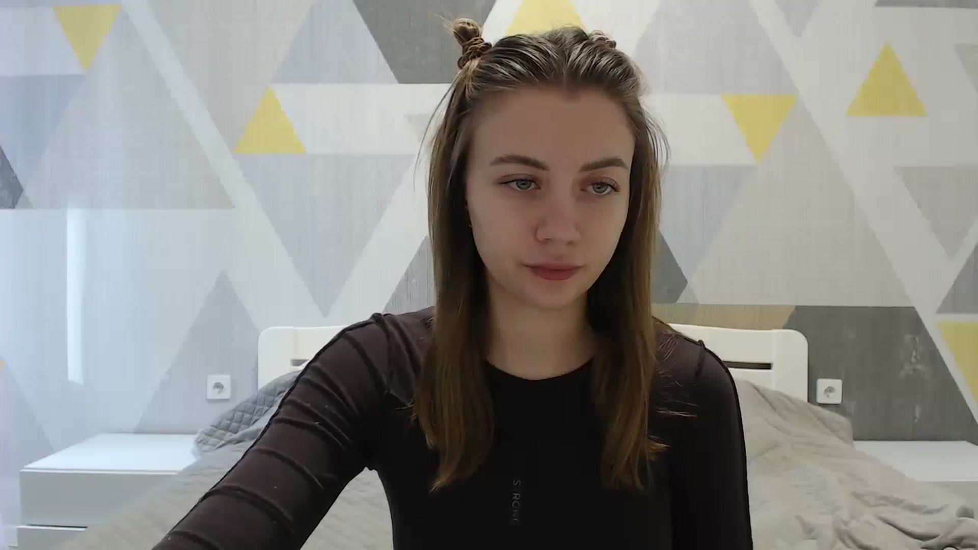 Gallery image thumbnail from Sulfate0's myfreecams stream on, 01/04/2025, 08:45 image 10 of 20