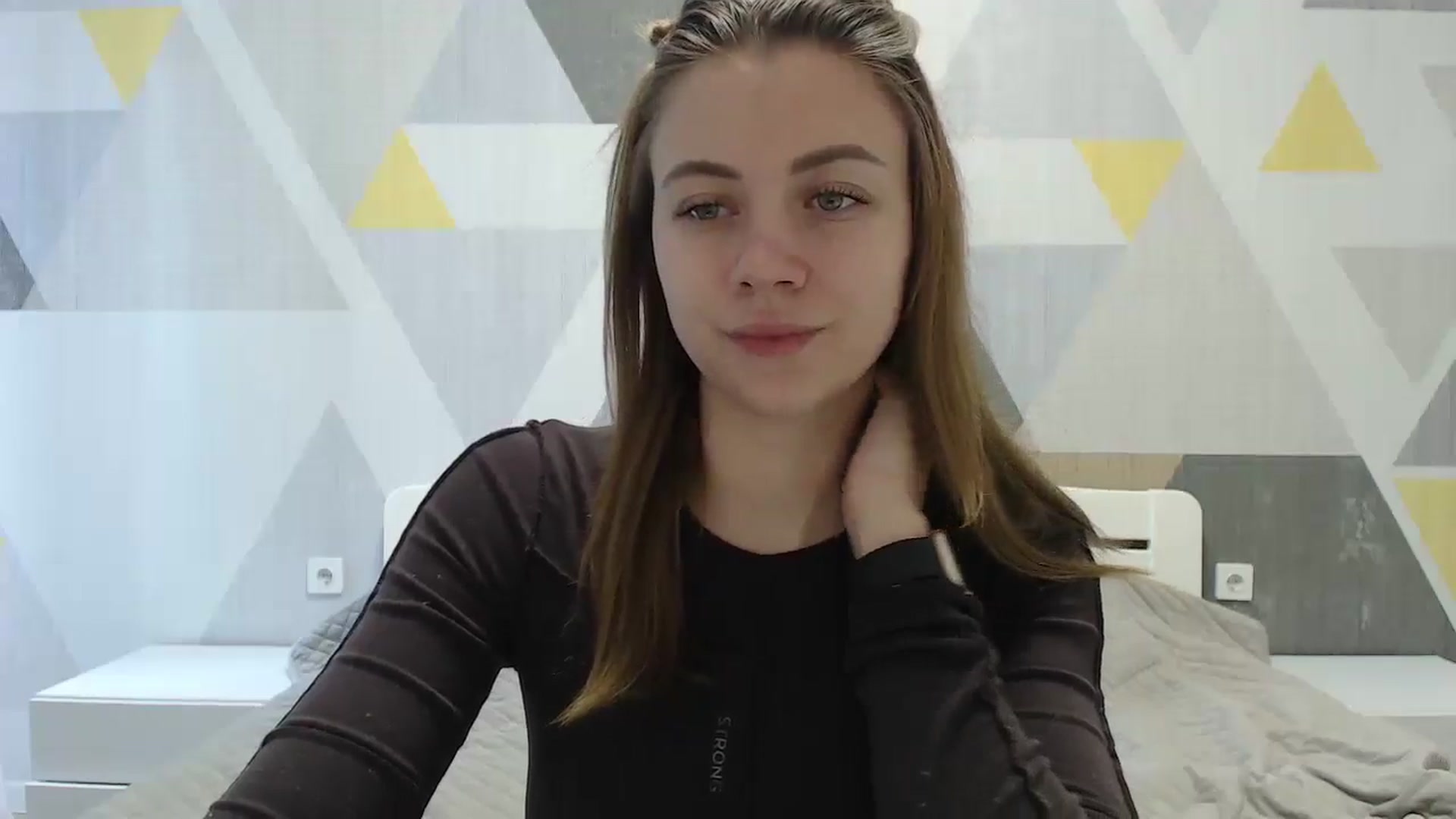 Gallery image thumbnail from Sulfate0's myfreecams stream on, 01/04/2025, 08:45 image 4 of 20