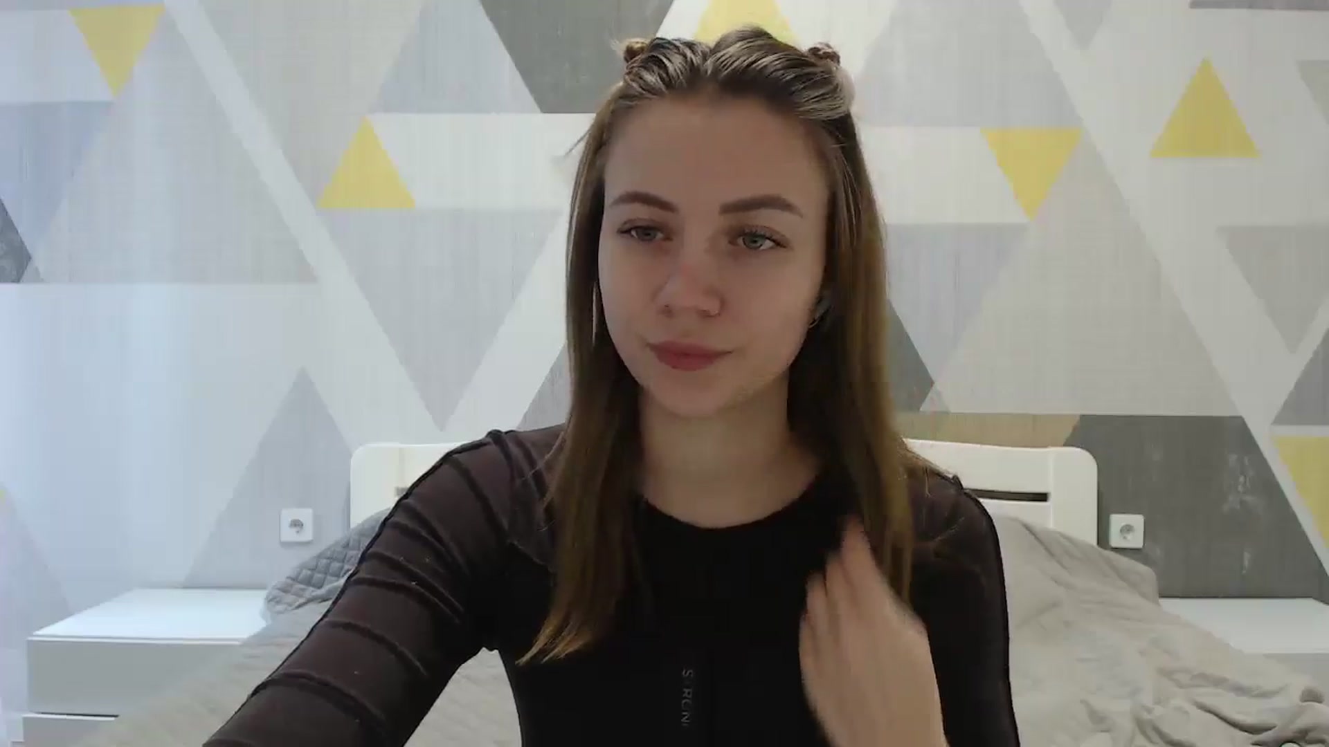Gallery image thumbnail from Sulfate0's myfreecams stream on, 01/04/2025, 08:45 image 6 of 20