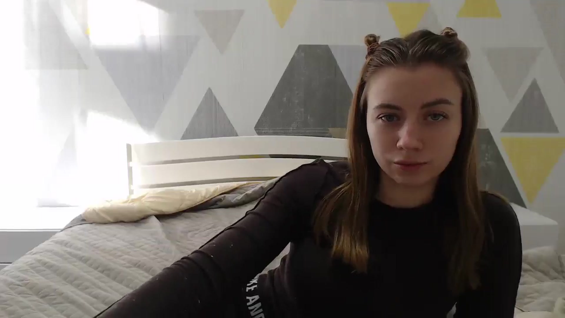 Gallery image thumbnail from Sulfate0's myfreecams stream on, 01/04/2025, 09:14 image 10 of 20