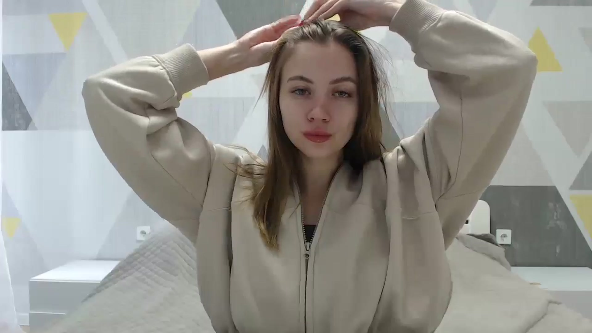 Gallery image thumbnail from Sulfate0's myfreecams stream on, 01/05/2025, 08:00 image 4 of 20