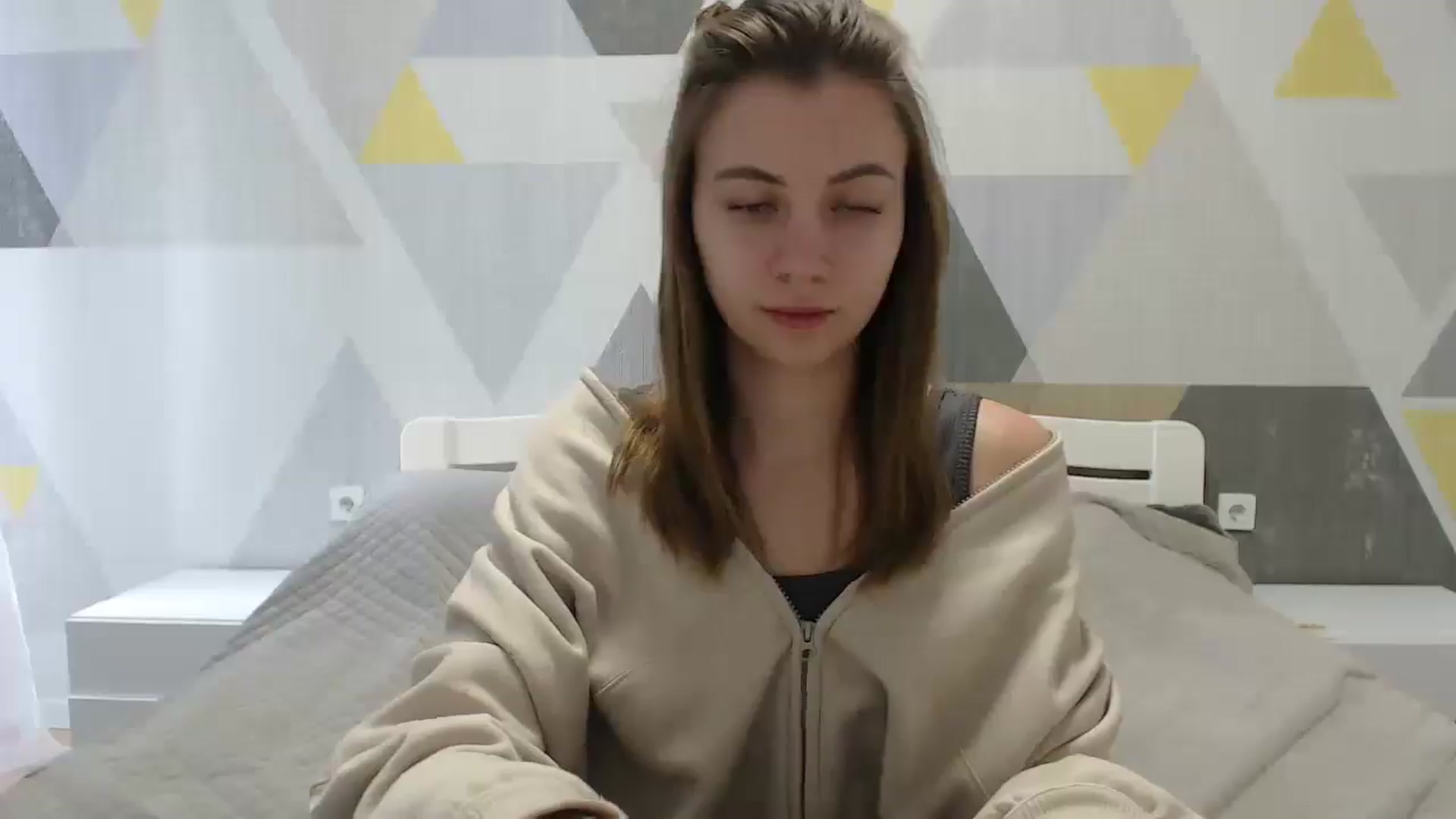 Gallery image thumbnail from Sulfate0's myfreecams stream on, 01/05/2025, 08:27 image 19 of 20