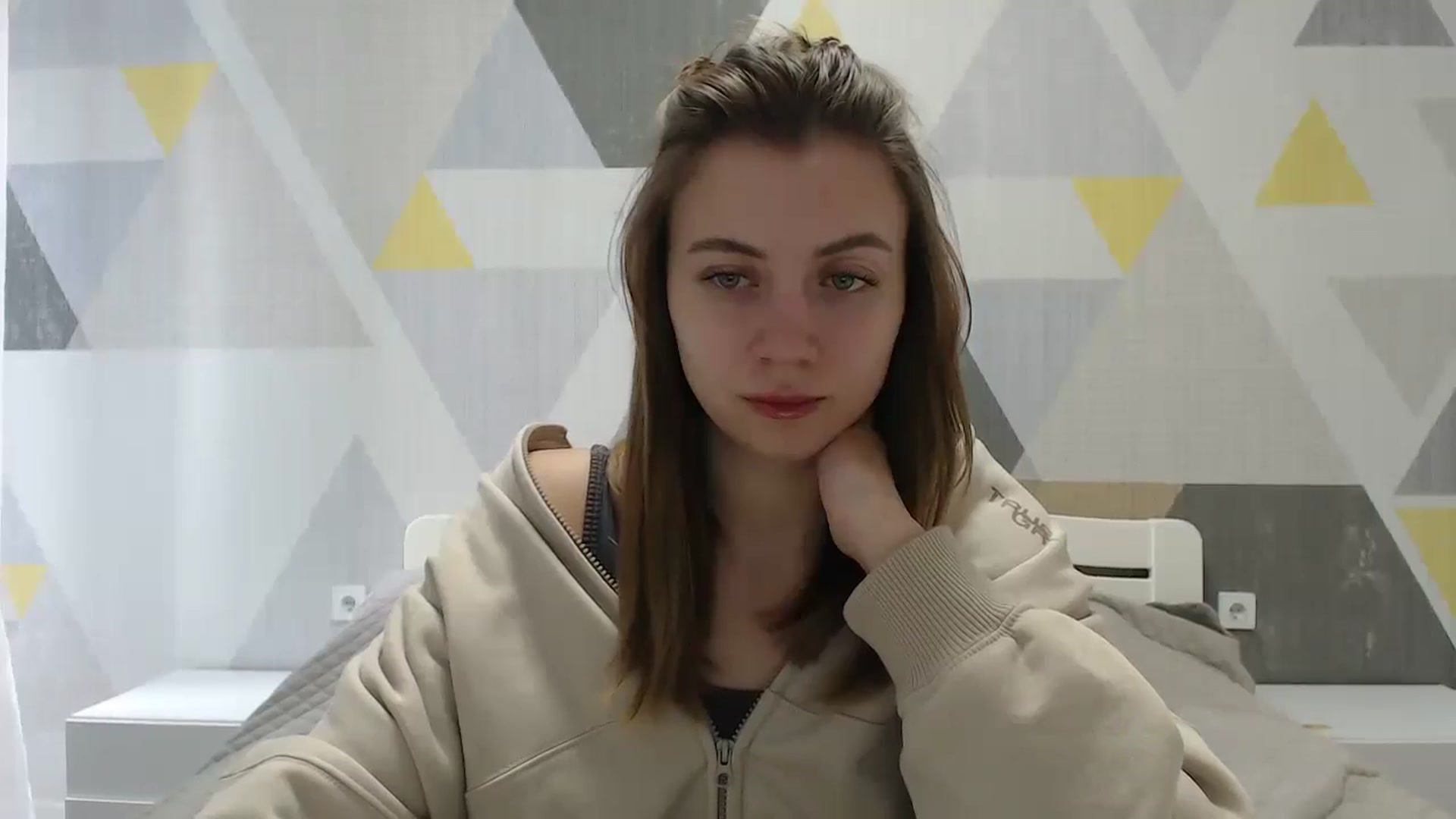 Gallery image thumbnail from Sulfate0's myfreecams stream on, 01/05/2025, 08:27 image 3 of 20