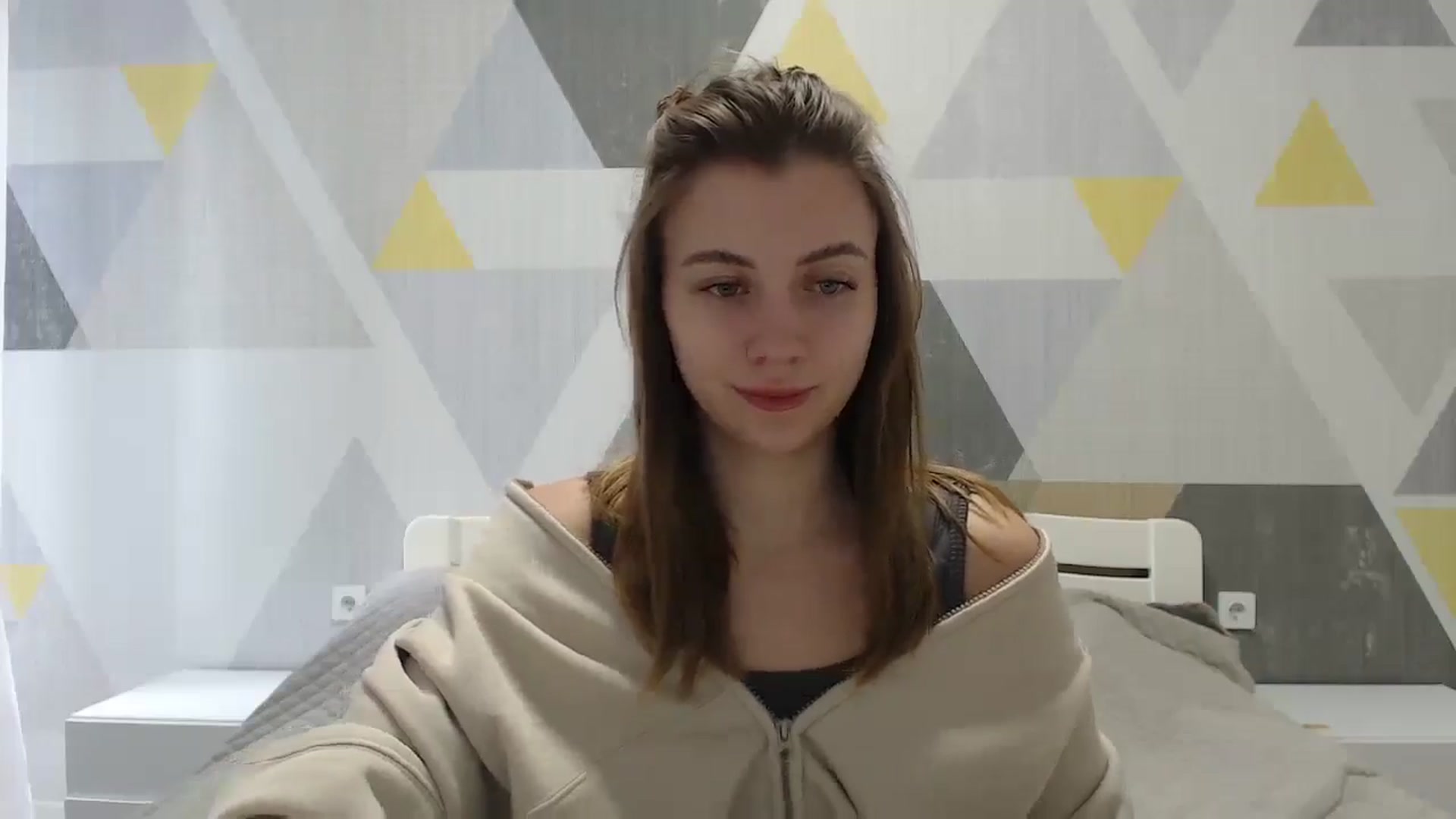 Gallery image thumbnail from Sulfate0's myfreecams stream on, 01/05/2025, 08:27 image 9 of 20