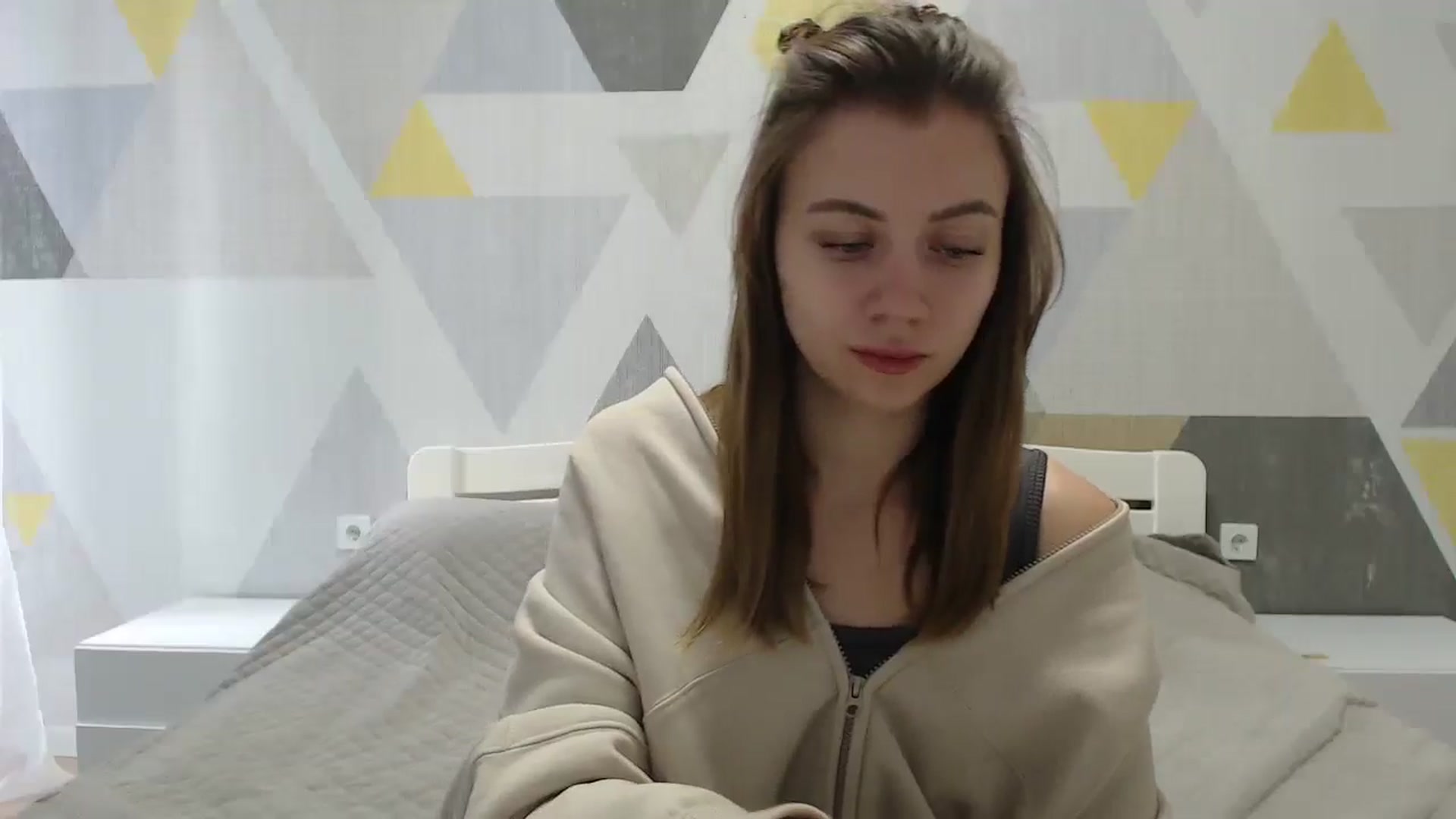 Gallery image thumbnail from Sulfate0's myfreecams stream on, 01/05/2025, 08:27 image 2 of 20