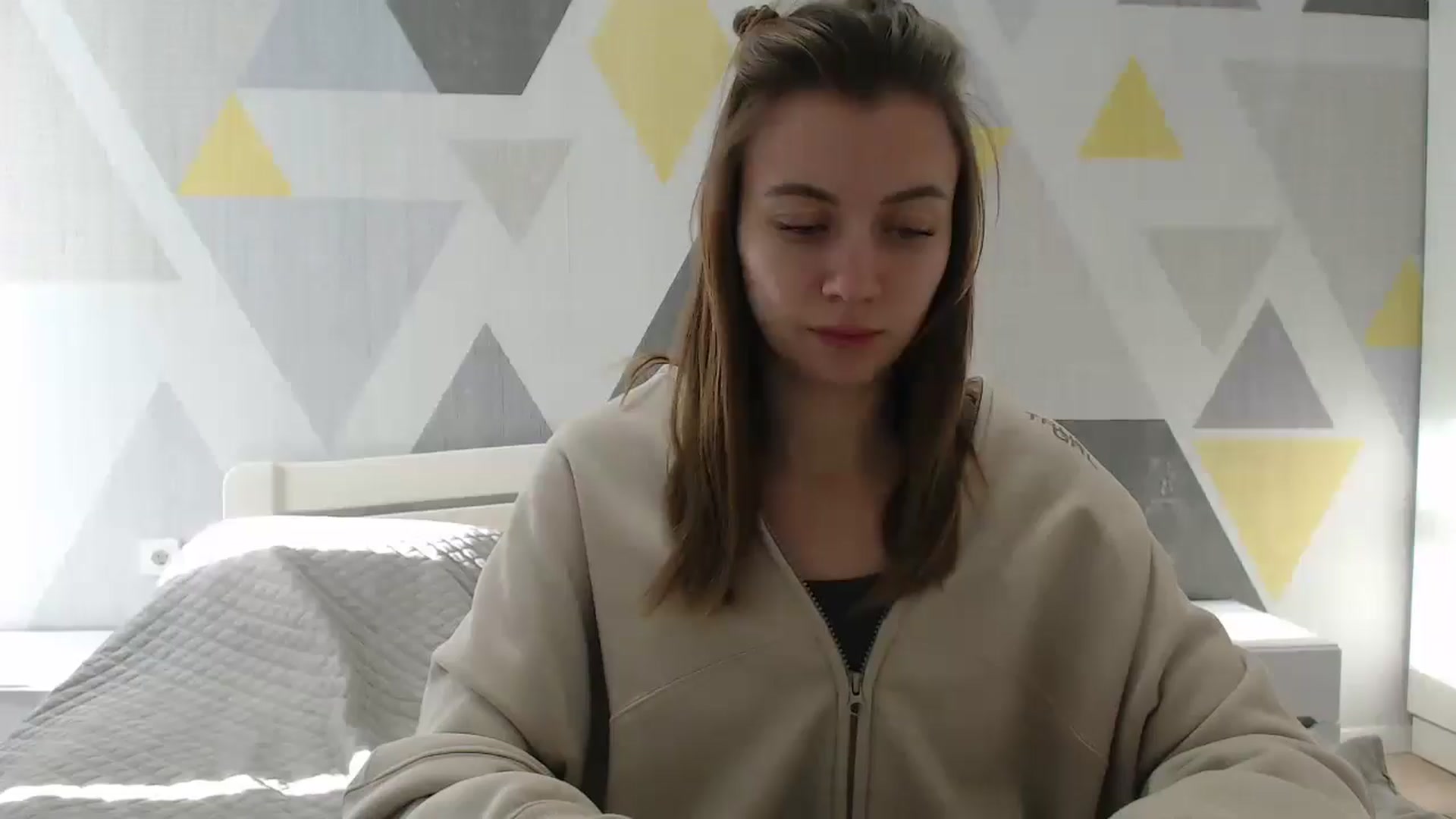 Gallery image thumbnail from Sulfate0's myfreecams stream on, 01/05/2025, 10:34 image 6 of 20