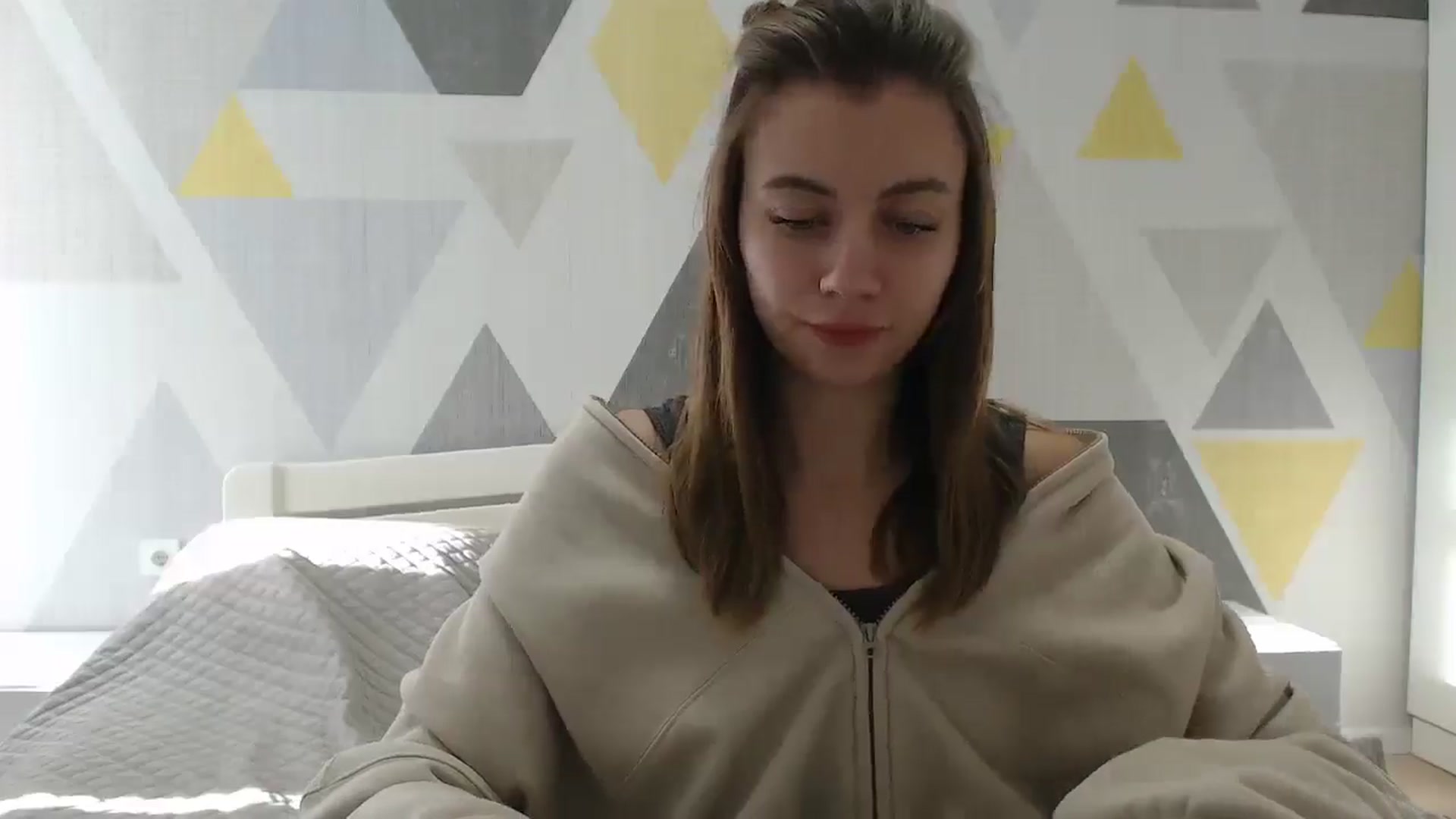 Gallery image thumbnail from Sulfate0's myfreecams stream on, 01/05/2025, 10:34 image 15 of 20