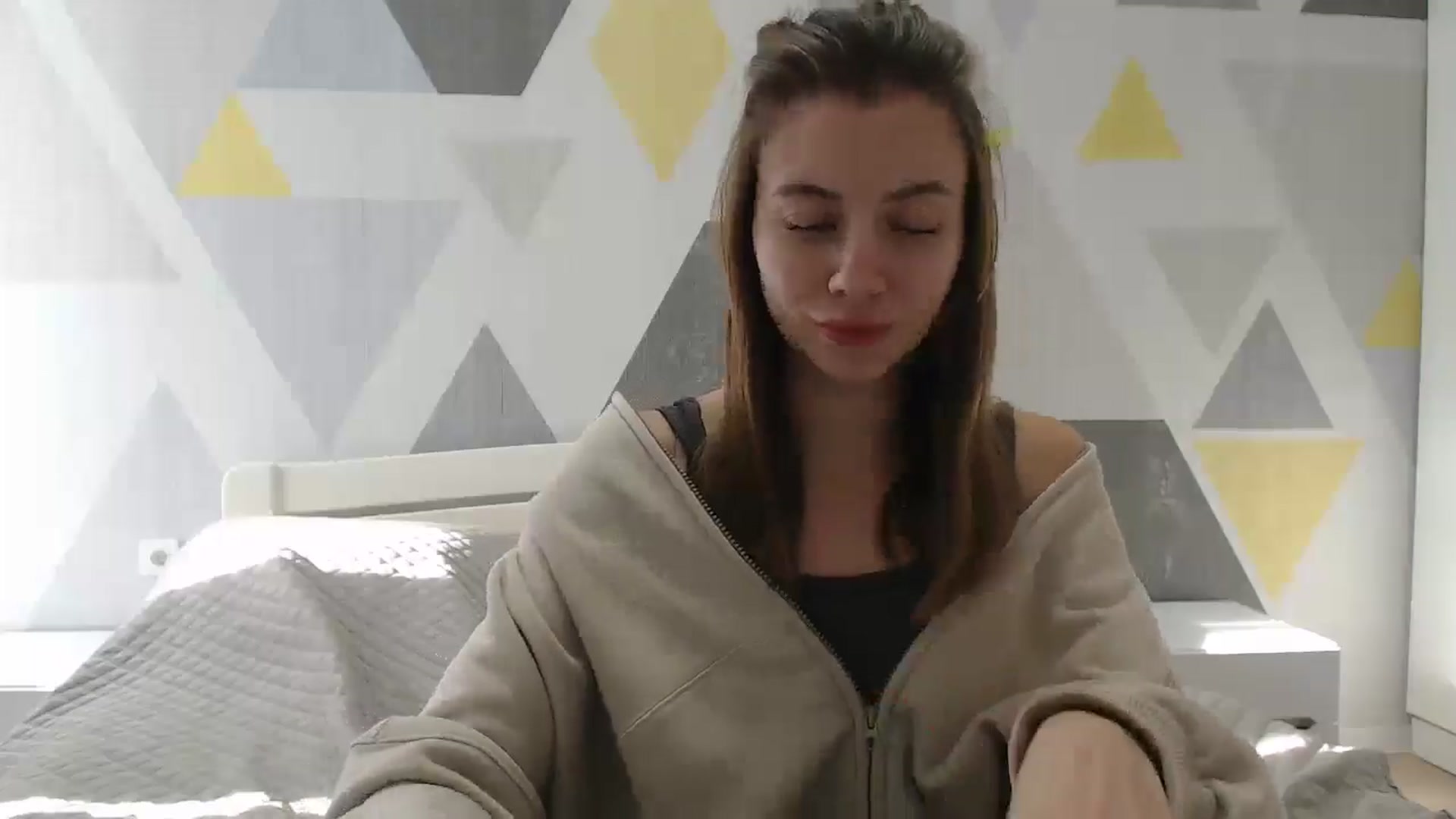 Gallery image thumbnail from Sulfate0's myfreecams stream on, 01/05/2025, 10:34 image 19 of 20