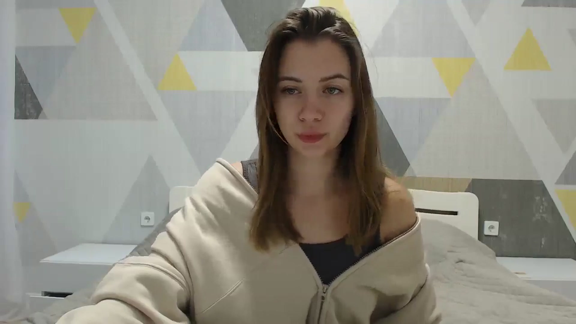 Gallery image thumbnail from Sulfate0's myfreecams stream on, 01/06/2025, 06:37 image 5 of 20