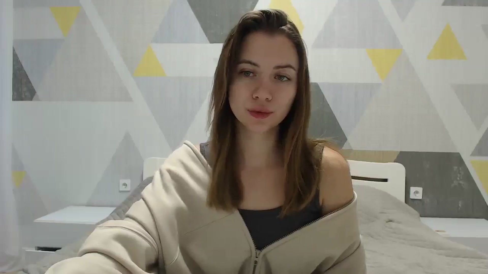 Gallery image thumbnail from Sulfate0's myfreecams stream on, 01/06/2025, 06:37 image 9 of 20