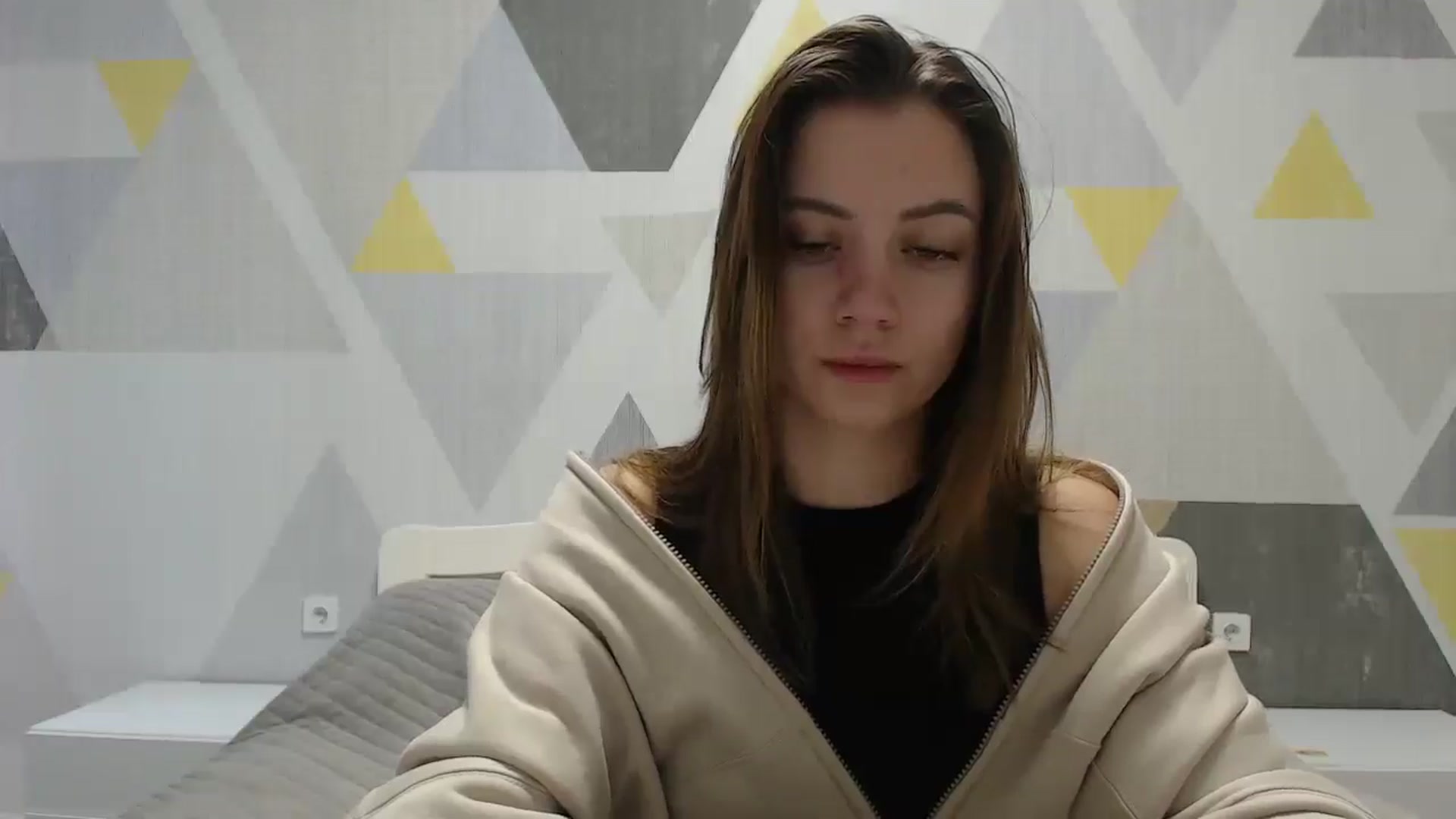 Gallery image thumbnail from Sulfate0's myfreecams stream on, 01/10/2025, 07:32 image 7 of 20