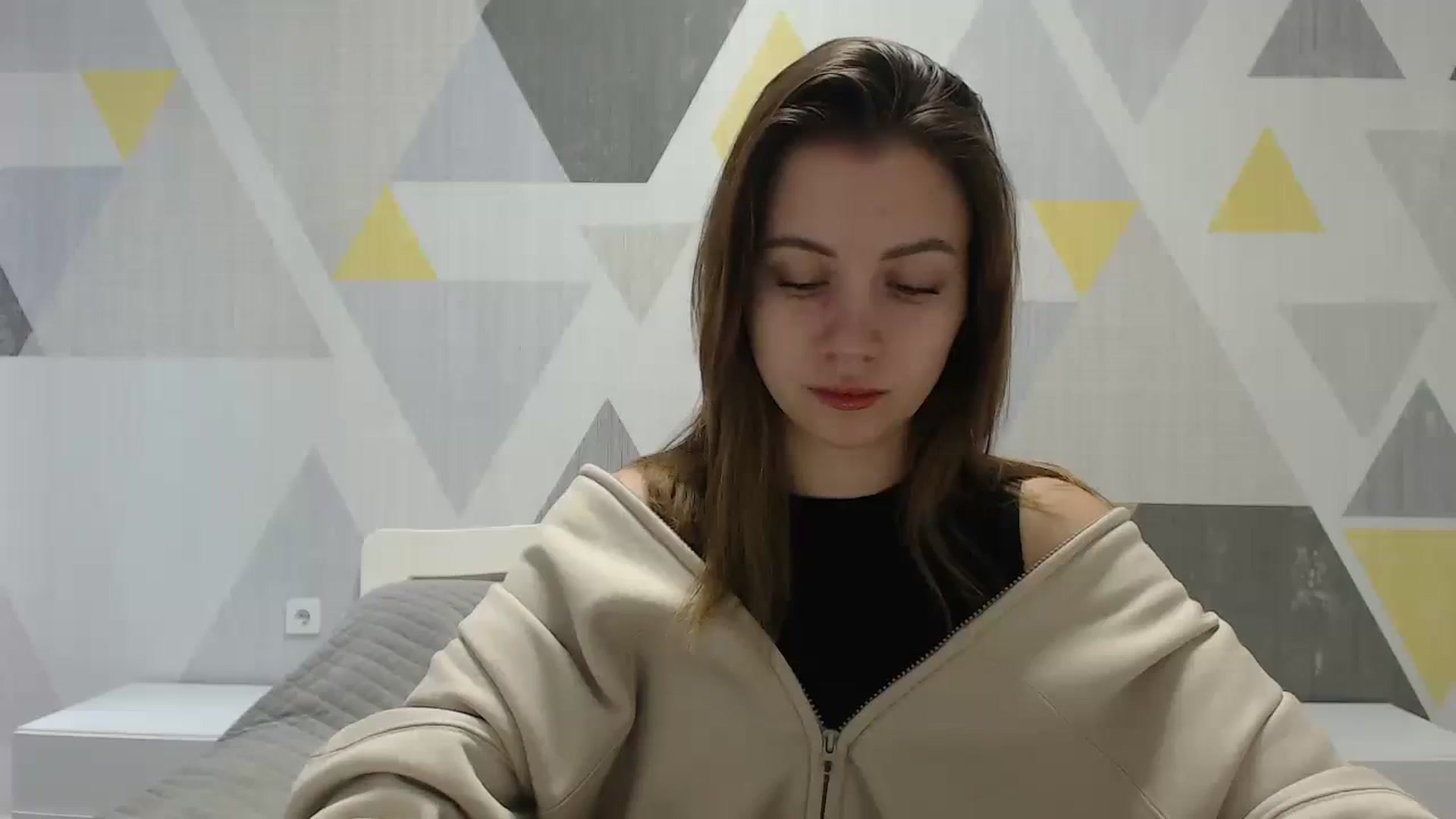Gallery image thumbnail from Sulfate0's myfreecams stream on, 01/10/2025, 07:32 image 14 of 20