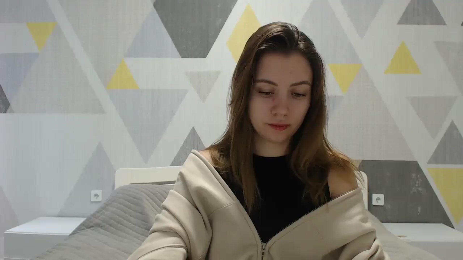 Gallery image thumbnail from Sulfate0's myfreecams stream on, 01/10/2025, 07:32 image 19 of 20