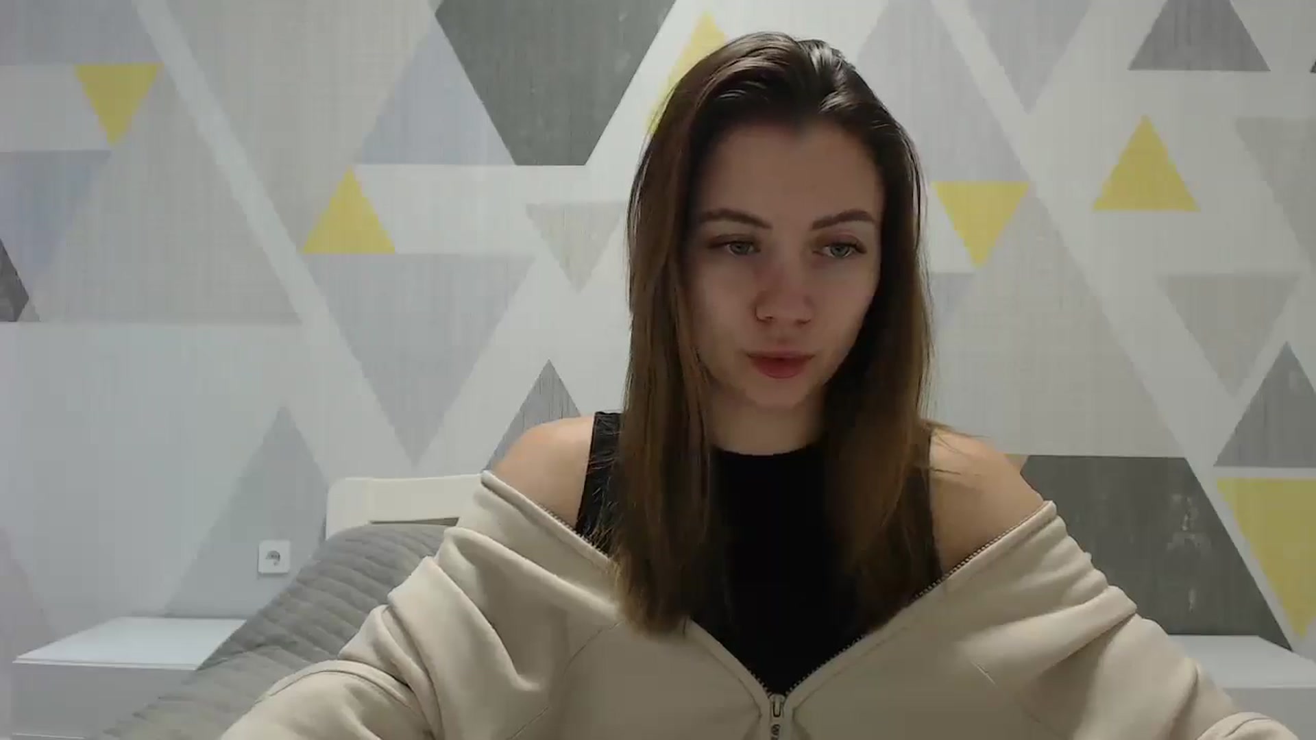 Gallery image thumbnail from Sulfate0's myfreecams stream on, 01/10/2025, 07:32 image 10 of 20