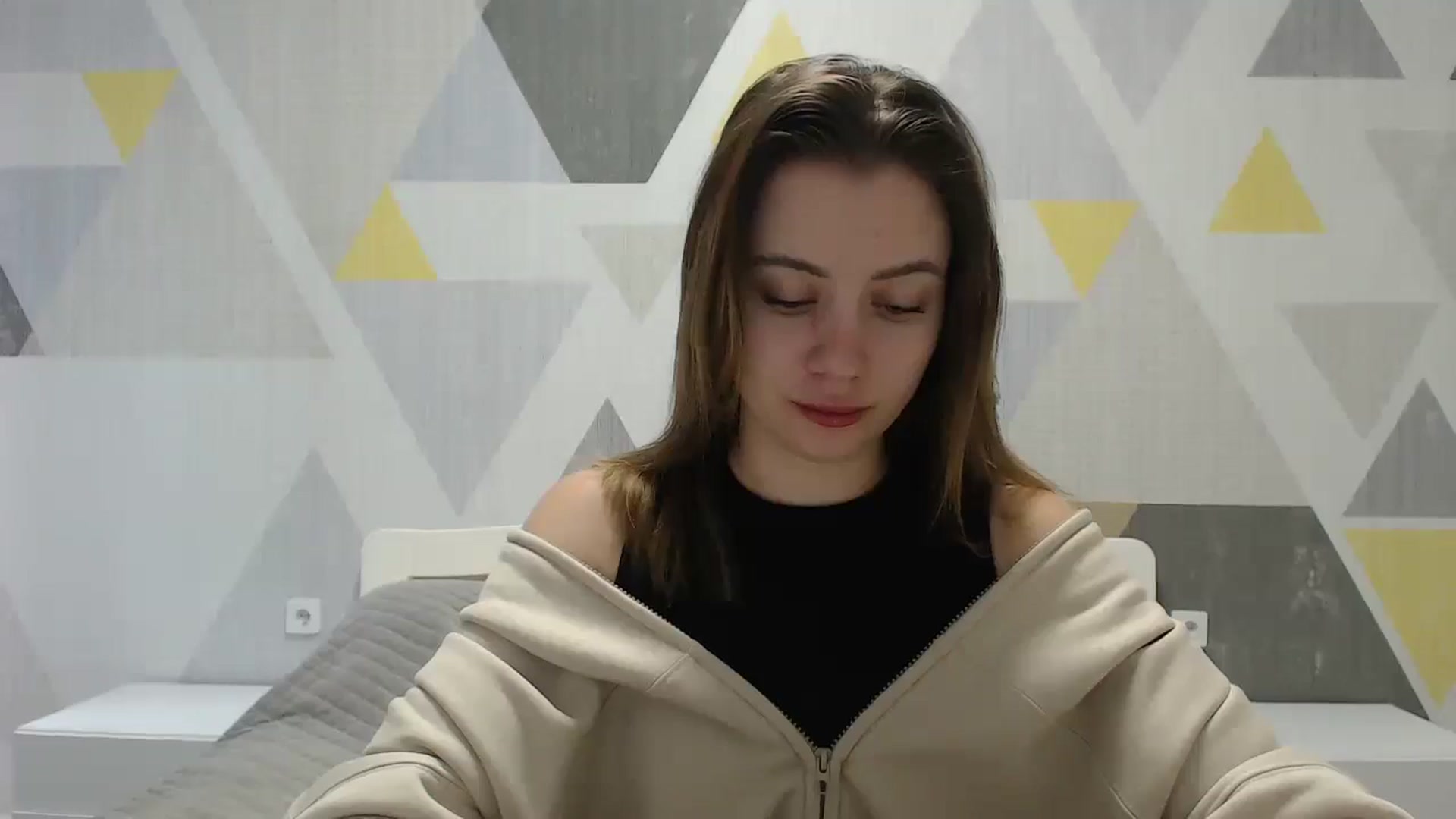 Gallery image thumbnail from Sulfate0's myfreecams stream on, 01/10/2025, 07:32 image 12 of 20