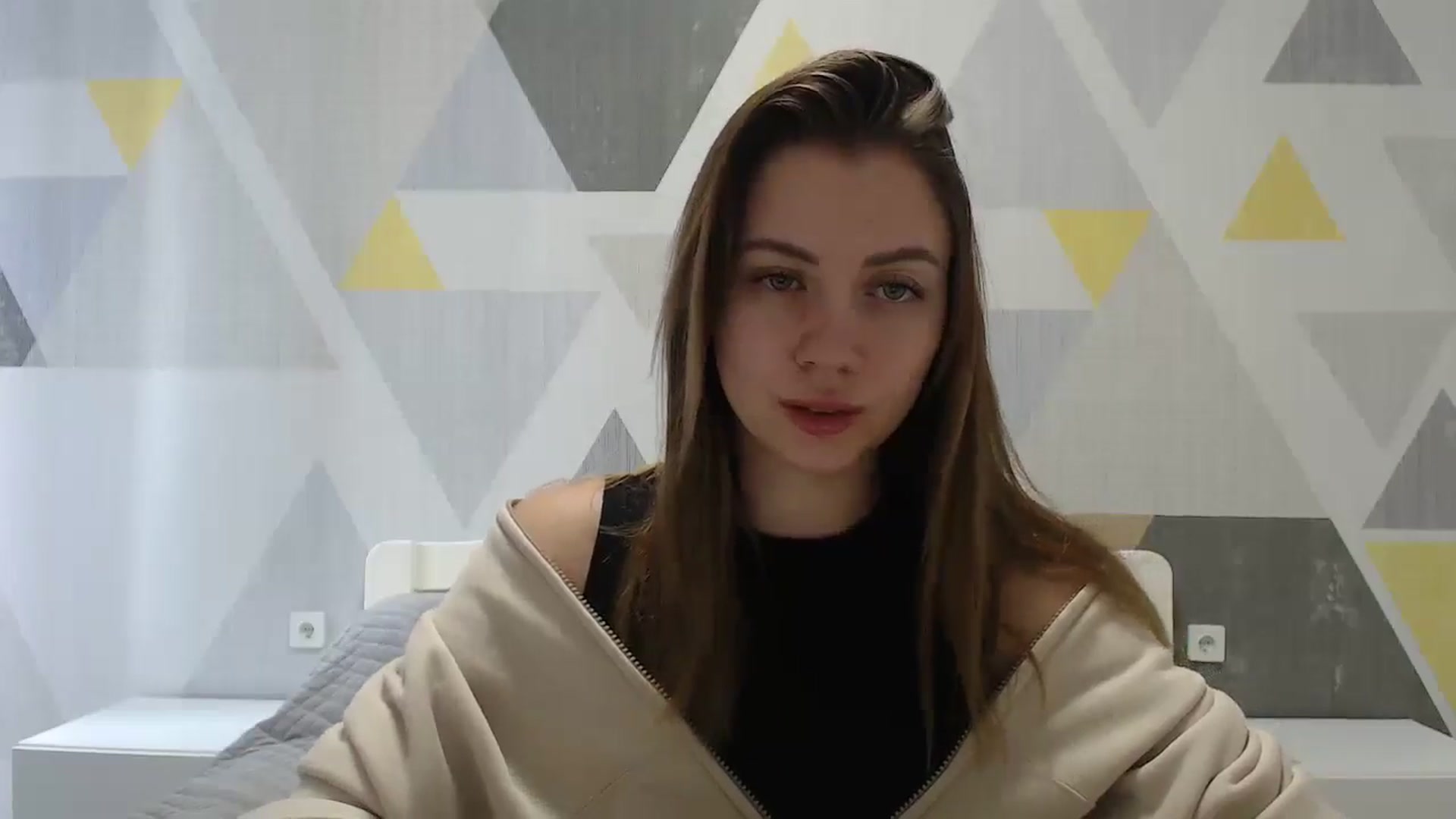 Gallery image thumbnail from Sulfate0's myfreecams stream on, 01/10/2025, 08:37 image 8 of 20